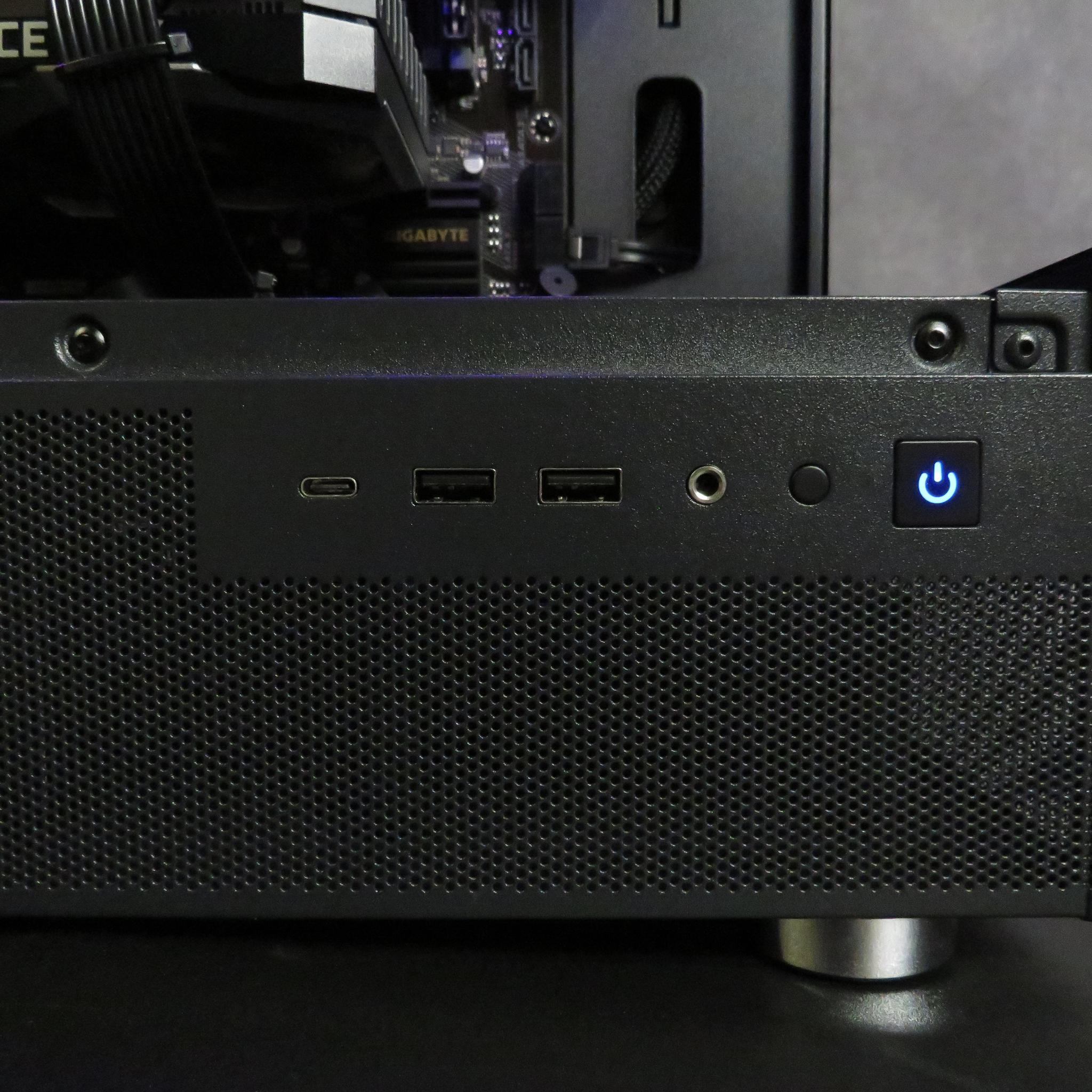 Mid-Range Gamer: Ryzen 5 5500 + MSI GTX 1660 Super + 16 GB DDR4 + 1 TB SSD