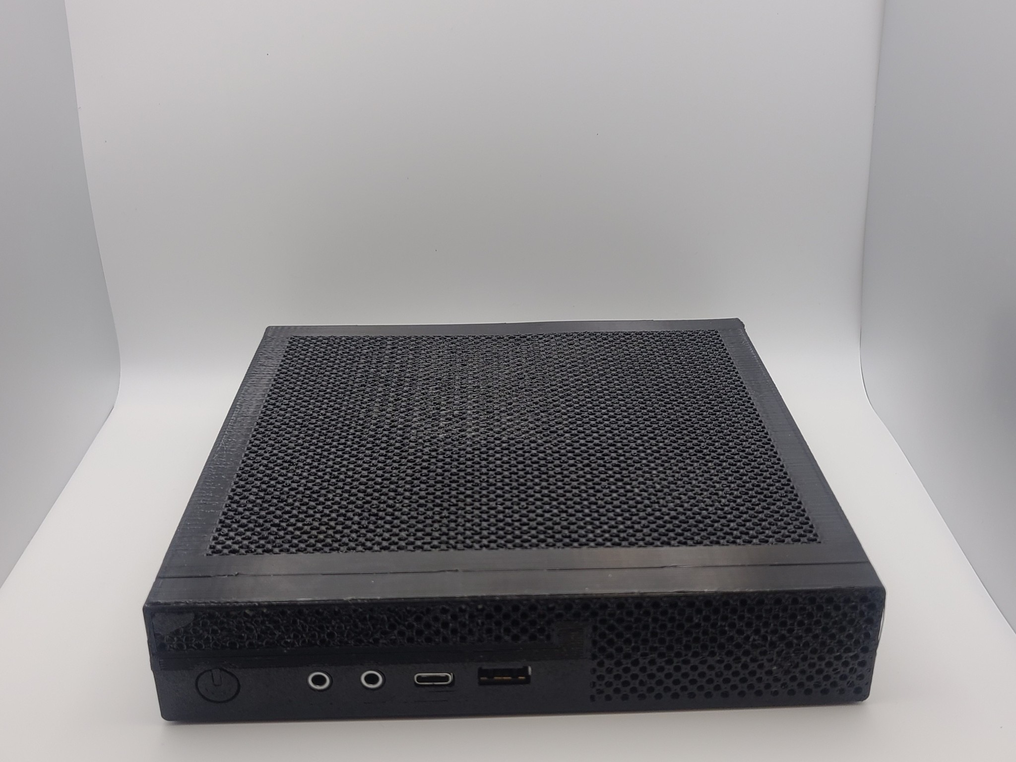 Lenovo ThinkCentre M720Q TINY with Radeon RX 6400 LP (SAPPHIRE PULSE)