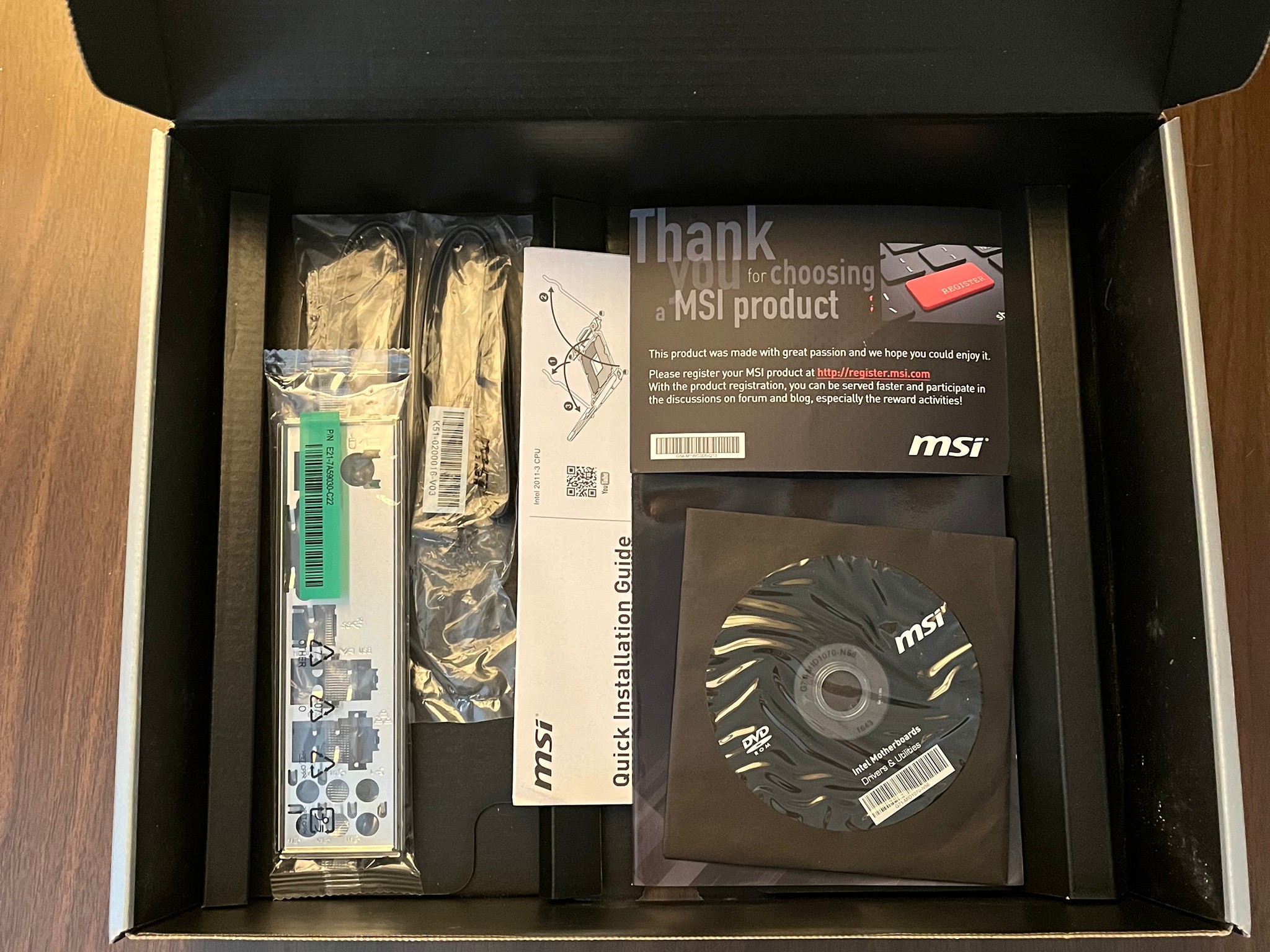 MSI Z270 SLI PLUS | I7-7700K | 16GB 3200MHz DDR4 | Latest BIOS | I/O Shield & Original Accessories