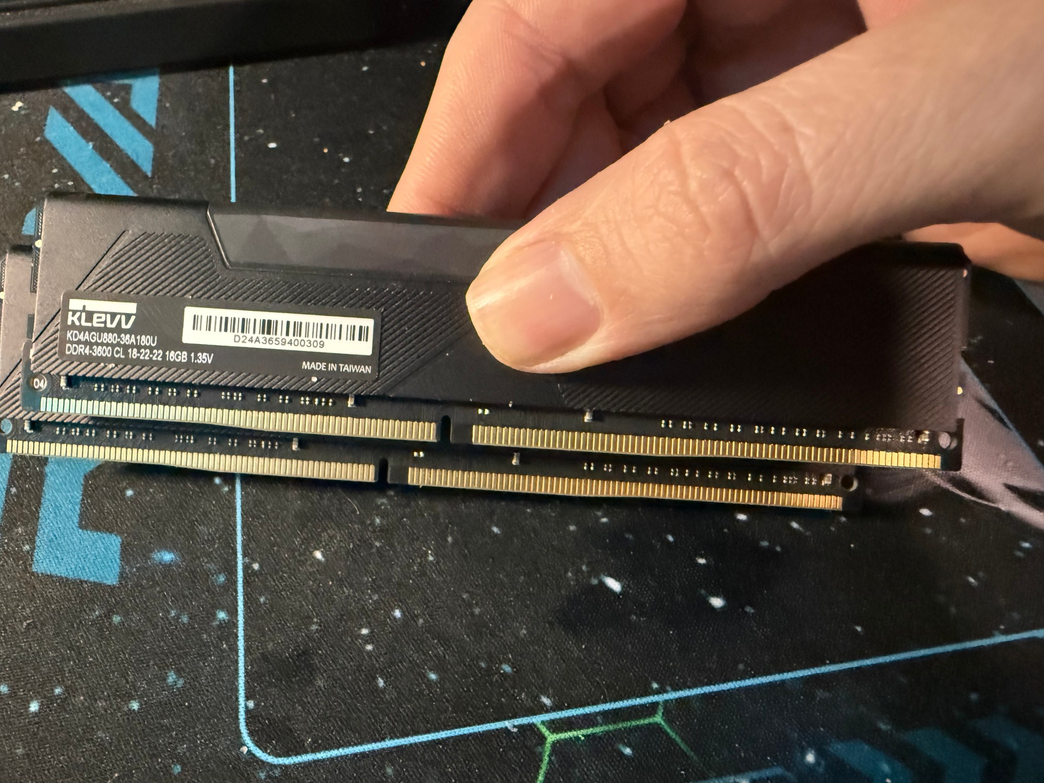 Ryzen 7 5800X3D, Asus ROG Strix B550-F Gaming WiFi 2, and 32 GB RAM combo