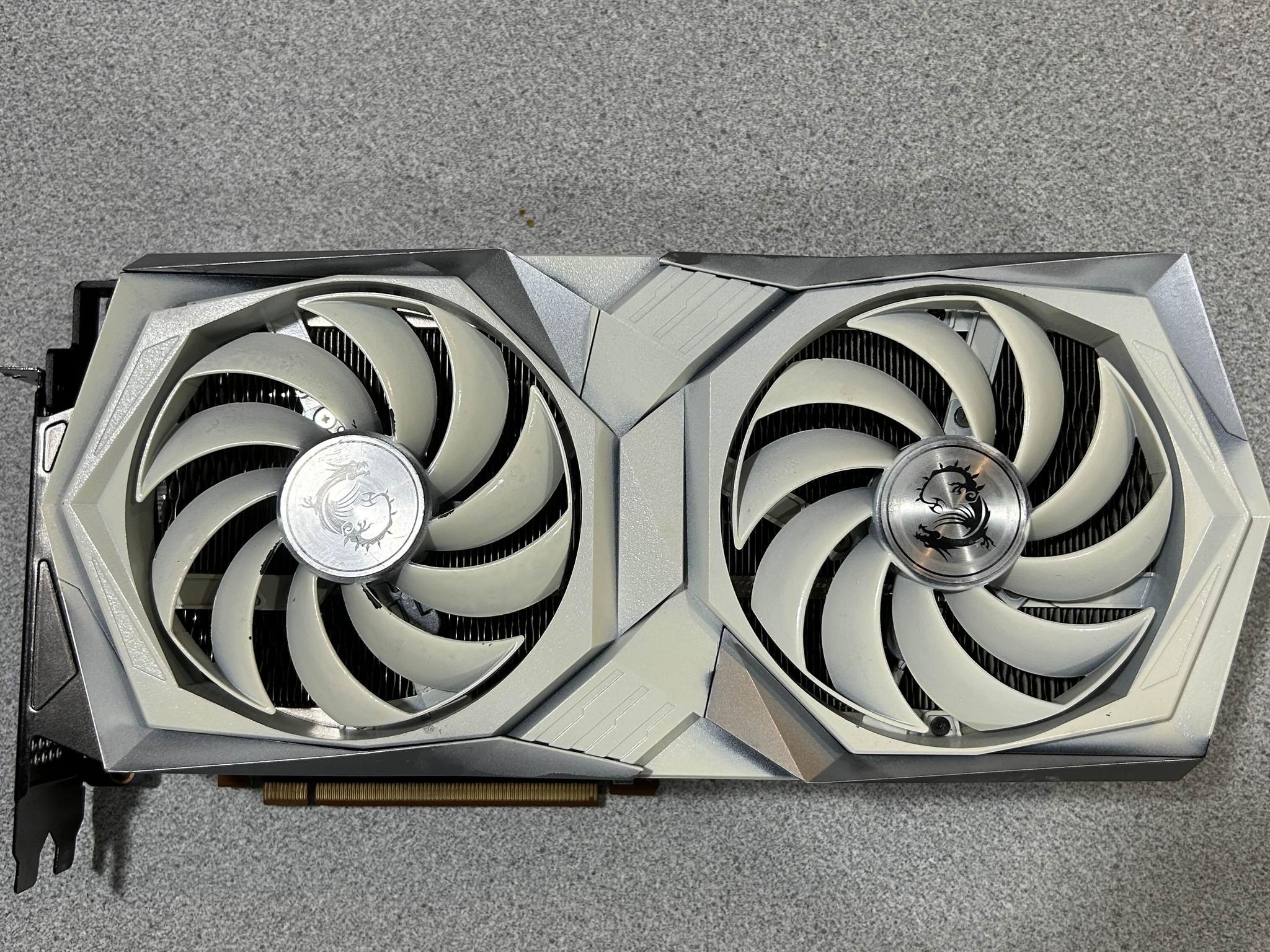 FUNCTIONAL BUT OVERHEATS 6700XT