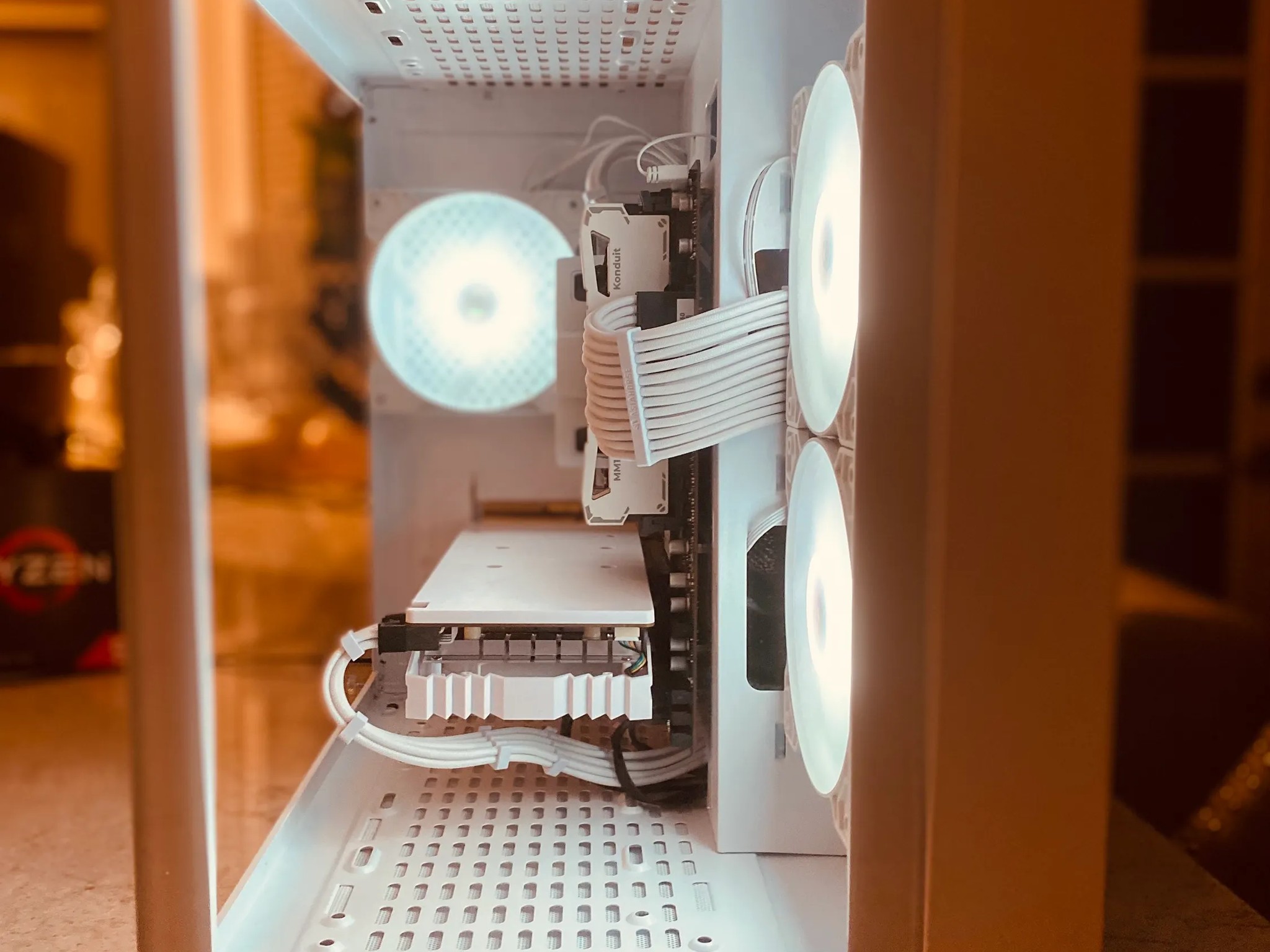 NEW❄️ICE❄️RX580 8 GB❄️Ryzen 5 5500❄️16 GB DDR4 RAM-Wi-Fi