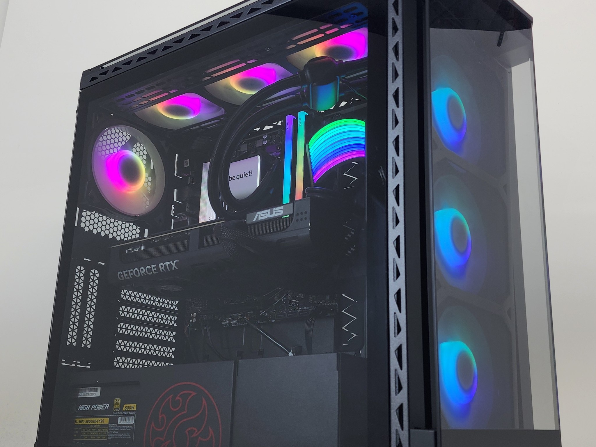 Gaming PC Ryzen 7 9800X3D 32GB RAM 1TB SSD RTX 5070 Ti 16GB Windows 11 Computer