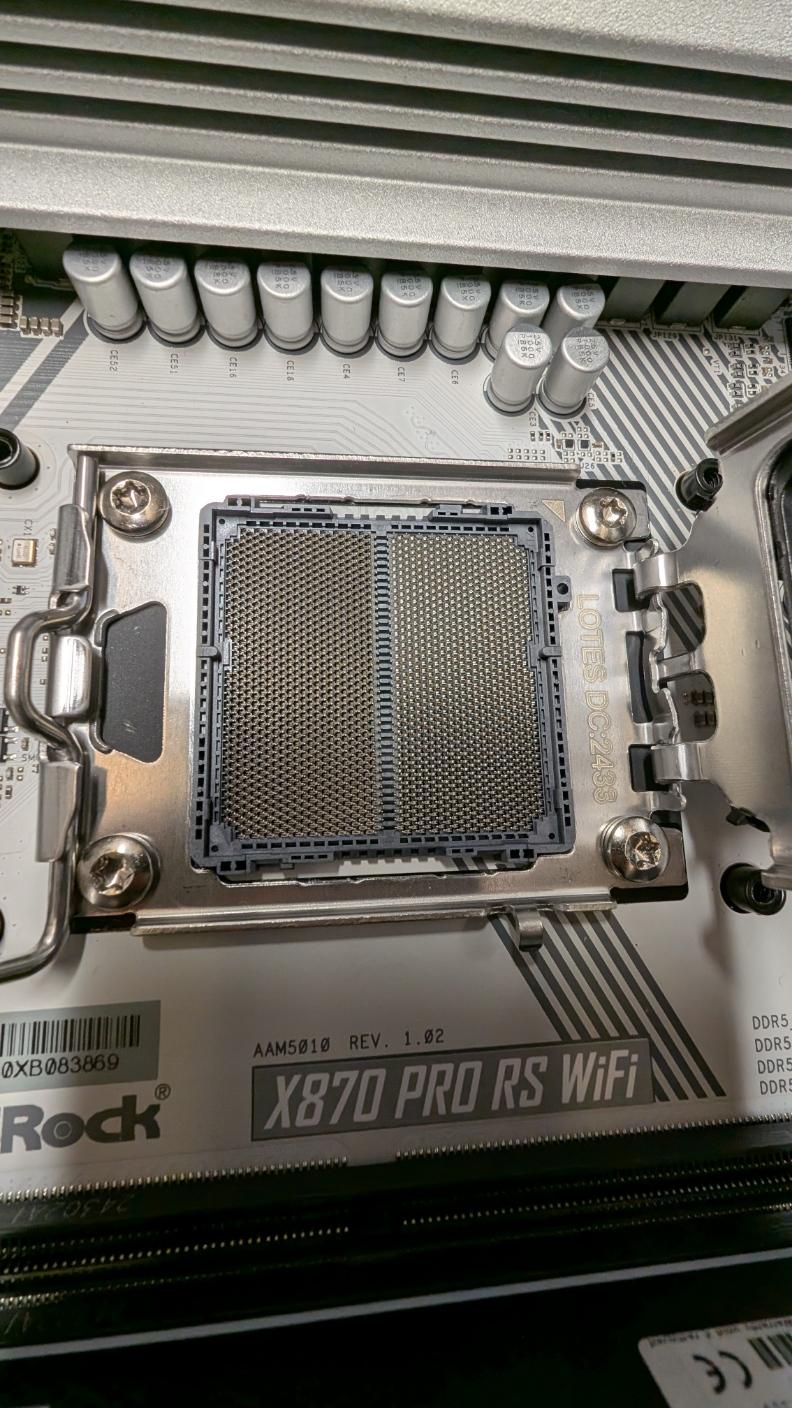 Ryzen 7800x3d with AsRock X870 motherboard