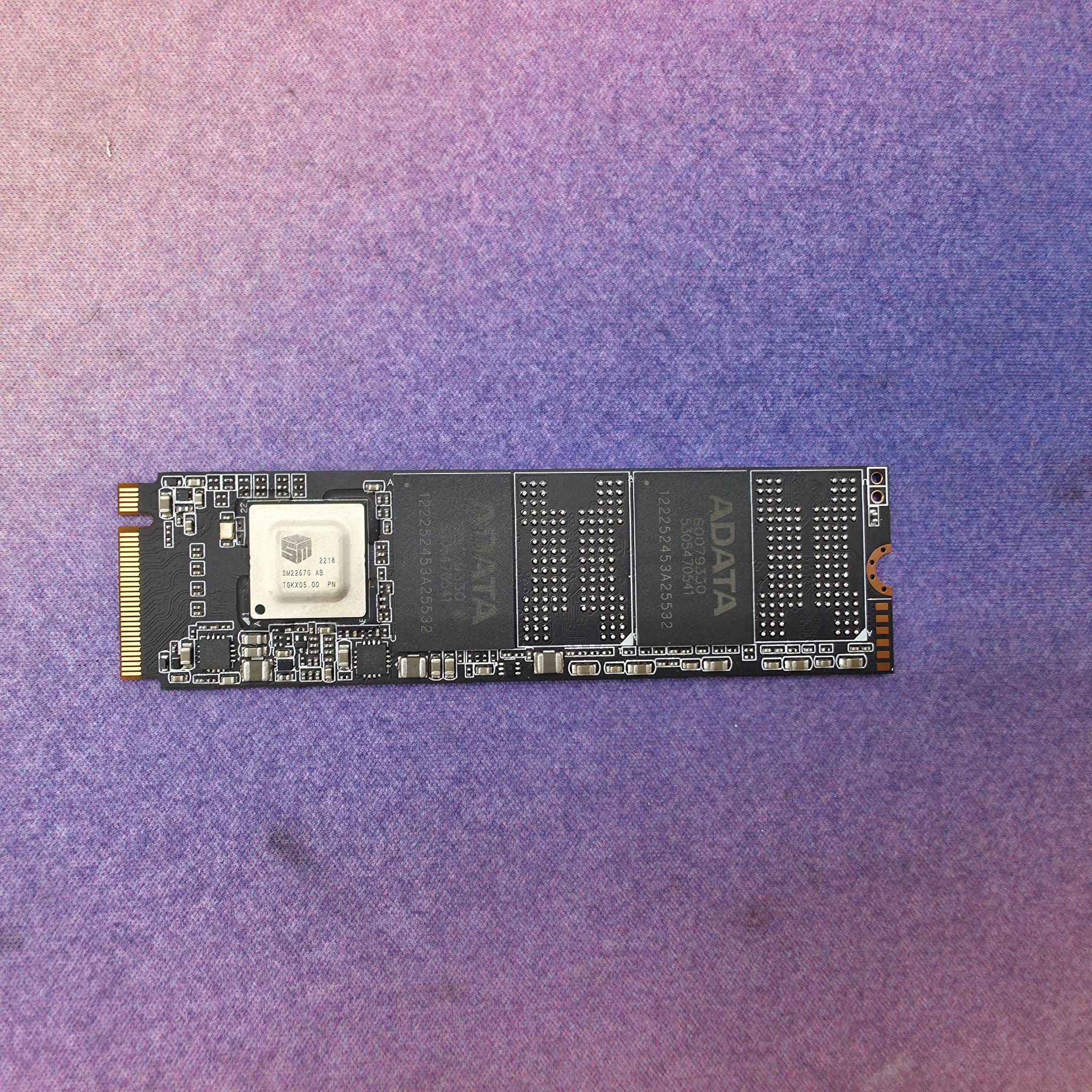 Adata Legend 800 Gold 1TB NVME 4.0 SSD