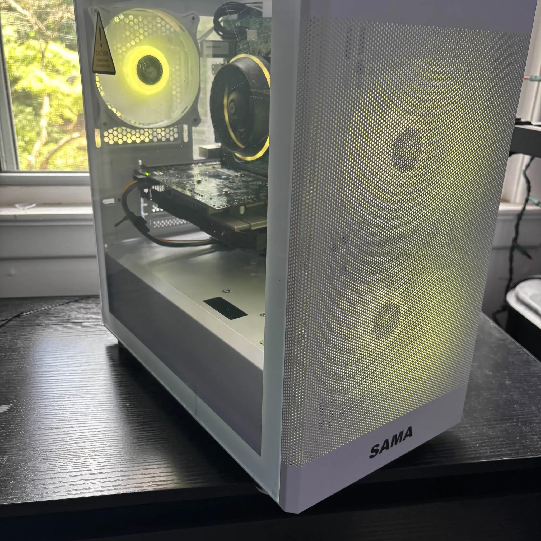 GAMING PC i5 8GB NVIDIA GTX 750 ti RGB Lighting RGB Fans Computer