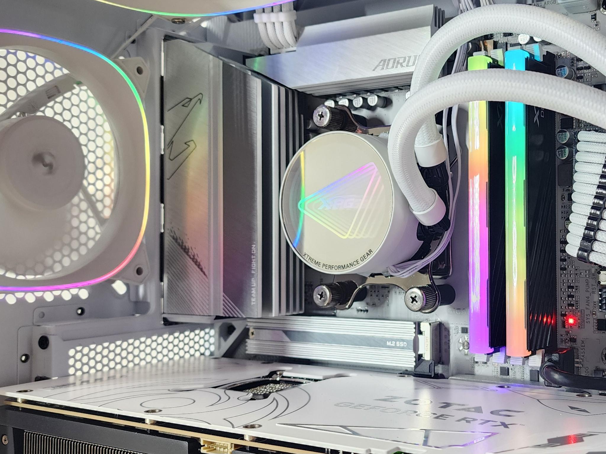 Gaming PC Ryzen 7 9850X3D 32GB RAM 2TB SSD RTX 5080 16GB Windows 11 Computer