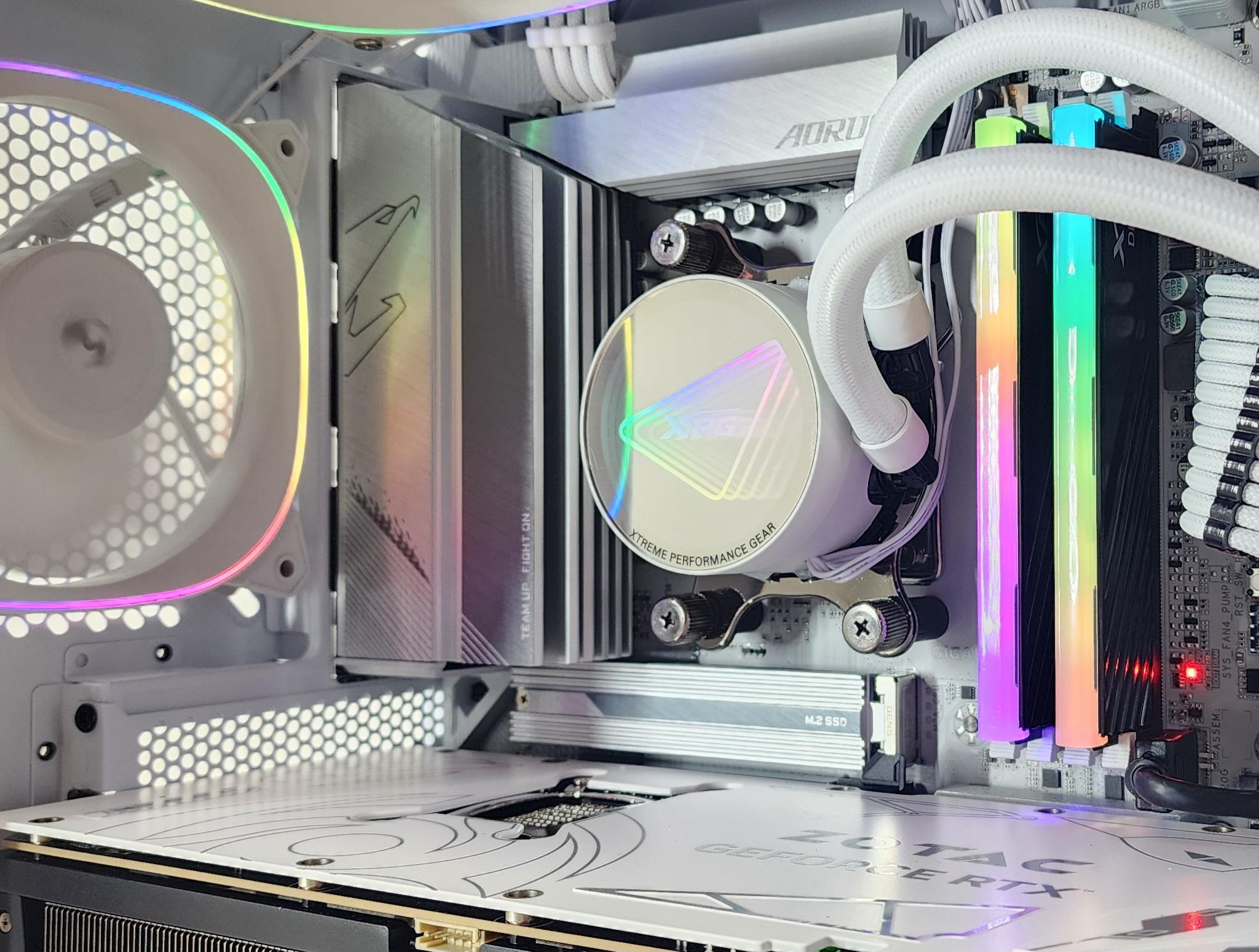 Gaming PC Ryzen 7 9850X3D 32GB RAM 2TB SSD RTX 5080 16GB Windows 11 Computer