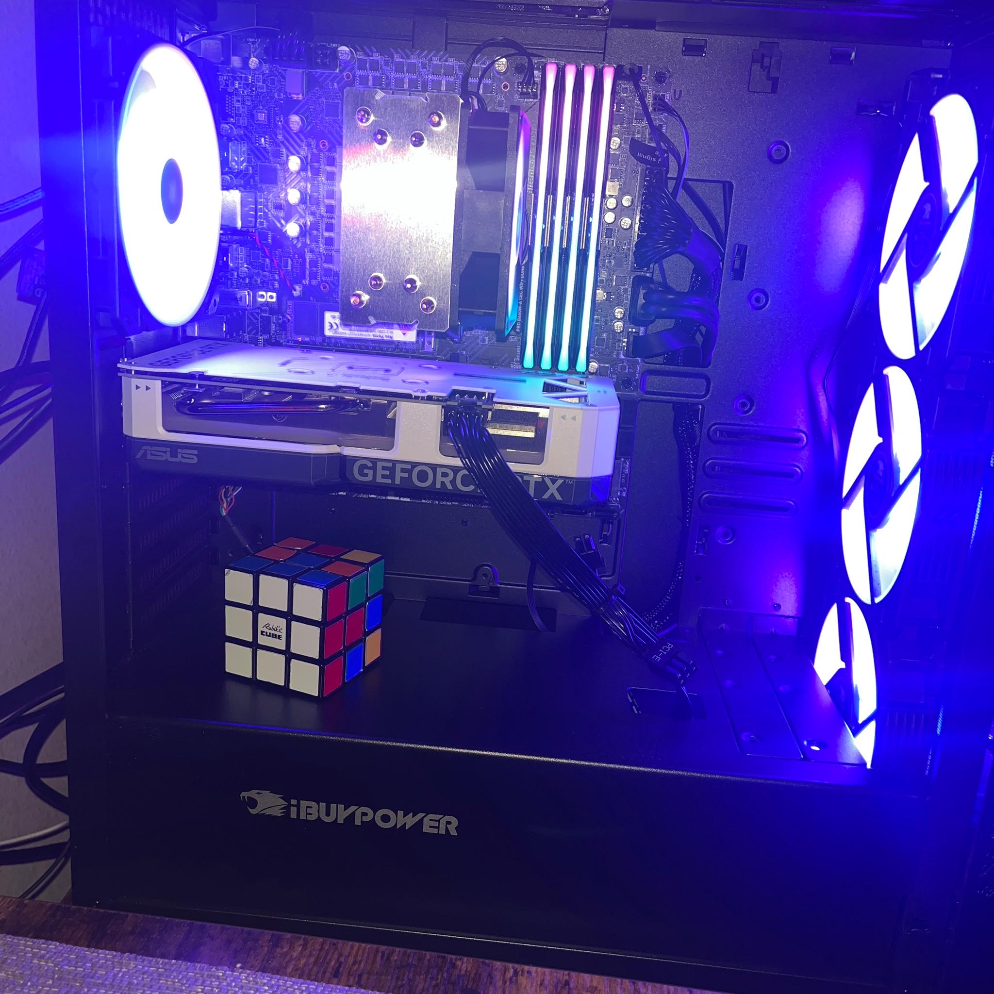 ASUS DUAL OC WHITE EDITION 4060 8GB