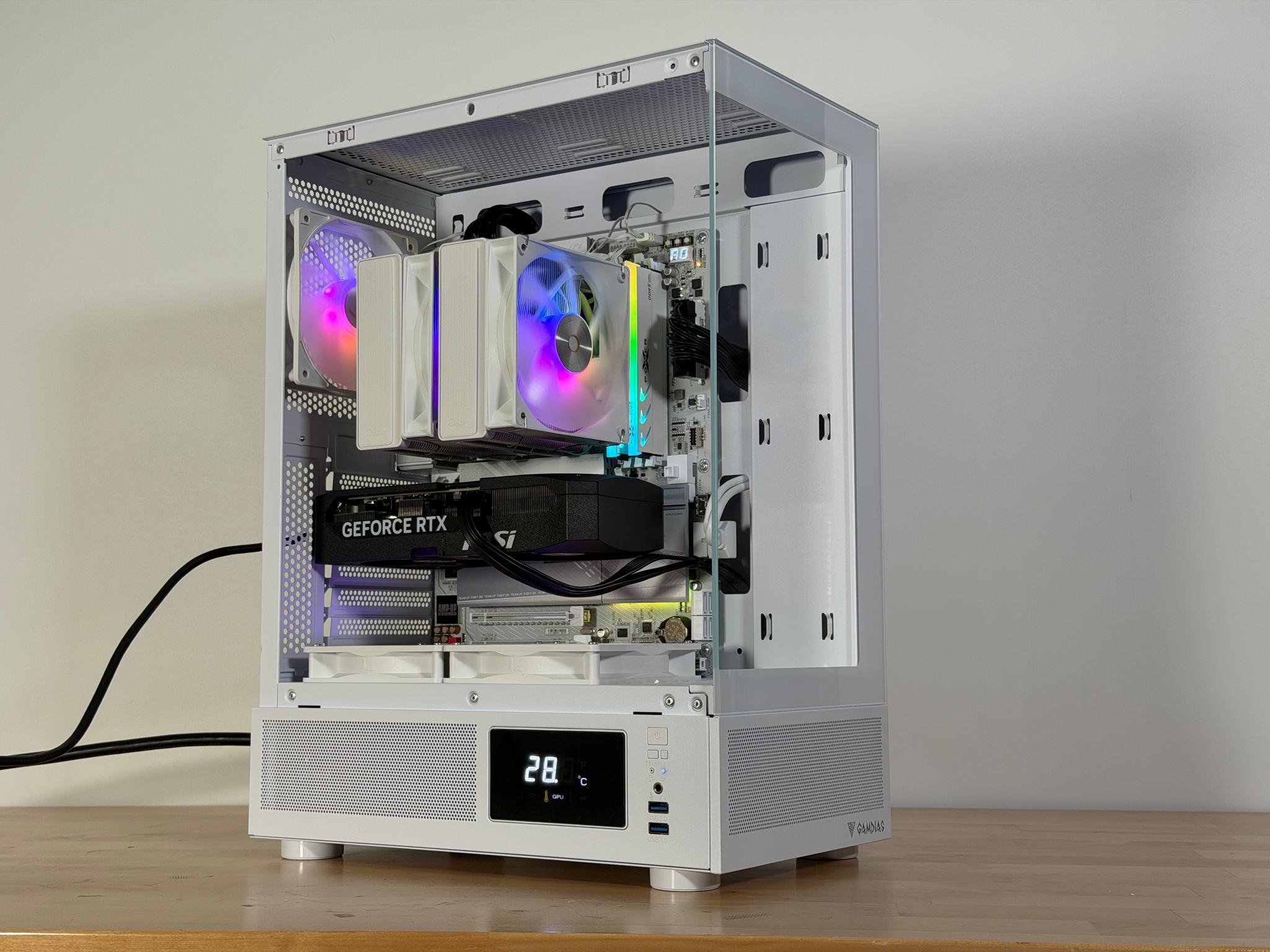 RTX 5070 Intel Core Ultra 245k Gaming PC