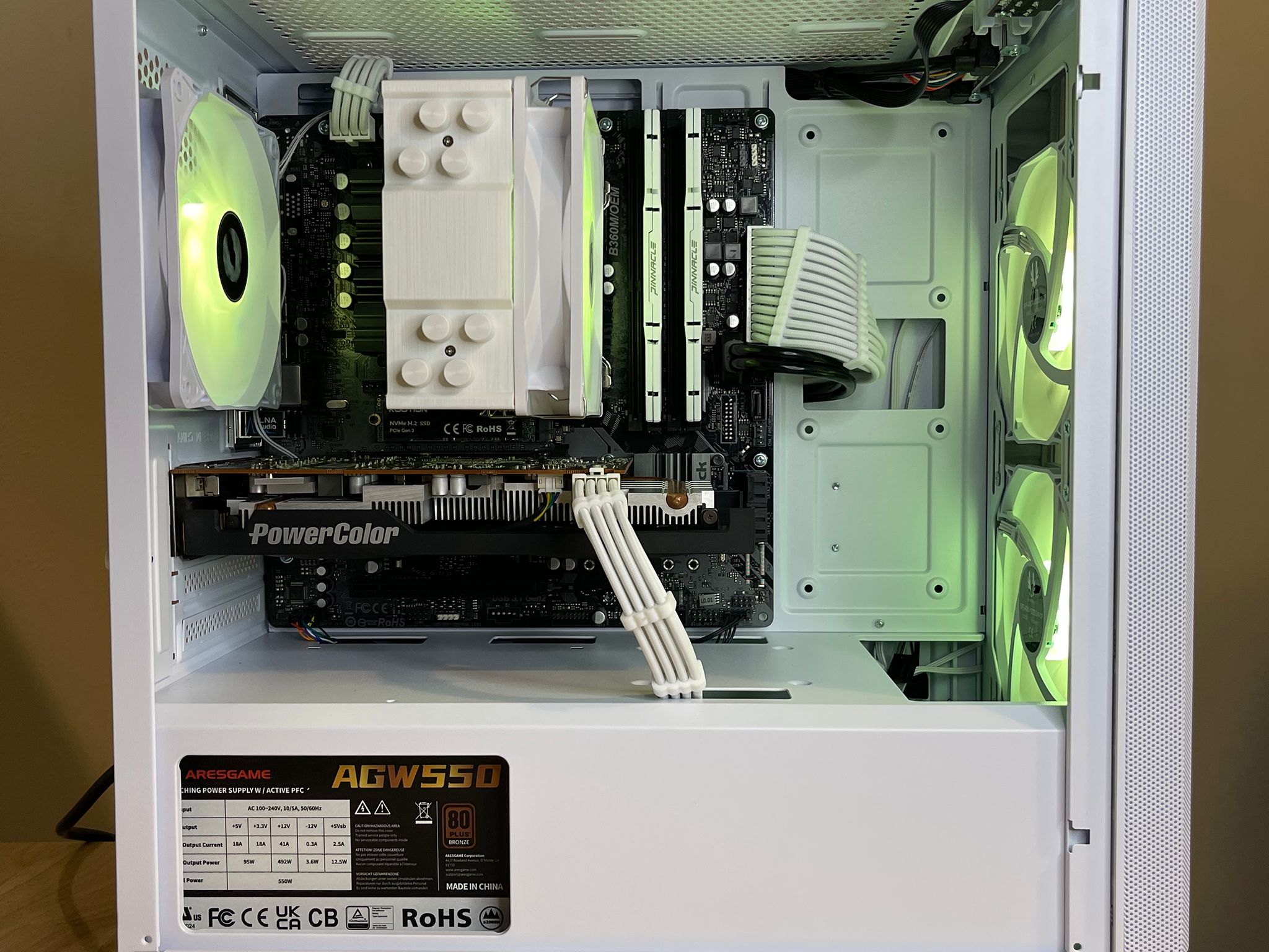 RX 5500XT + i5-9400F