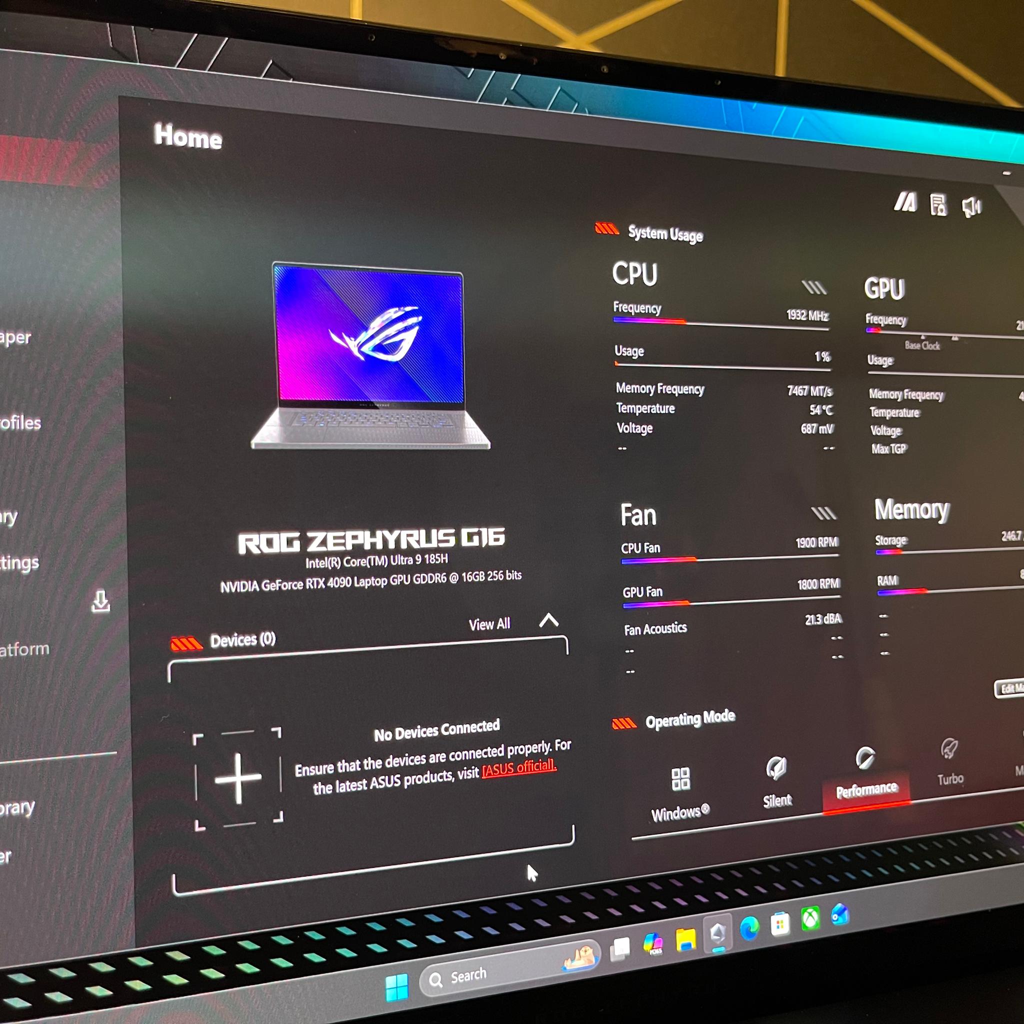 ROG Zephyrus G16 OLED/ RTX 4090/ Ultra 9 / 32Gb DDR5/ 2Tb.