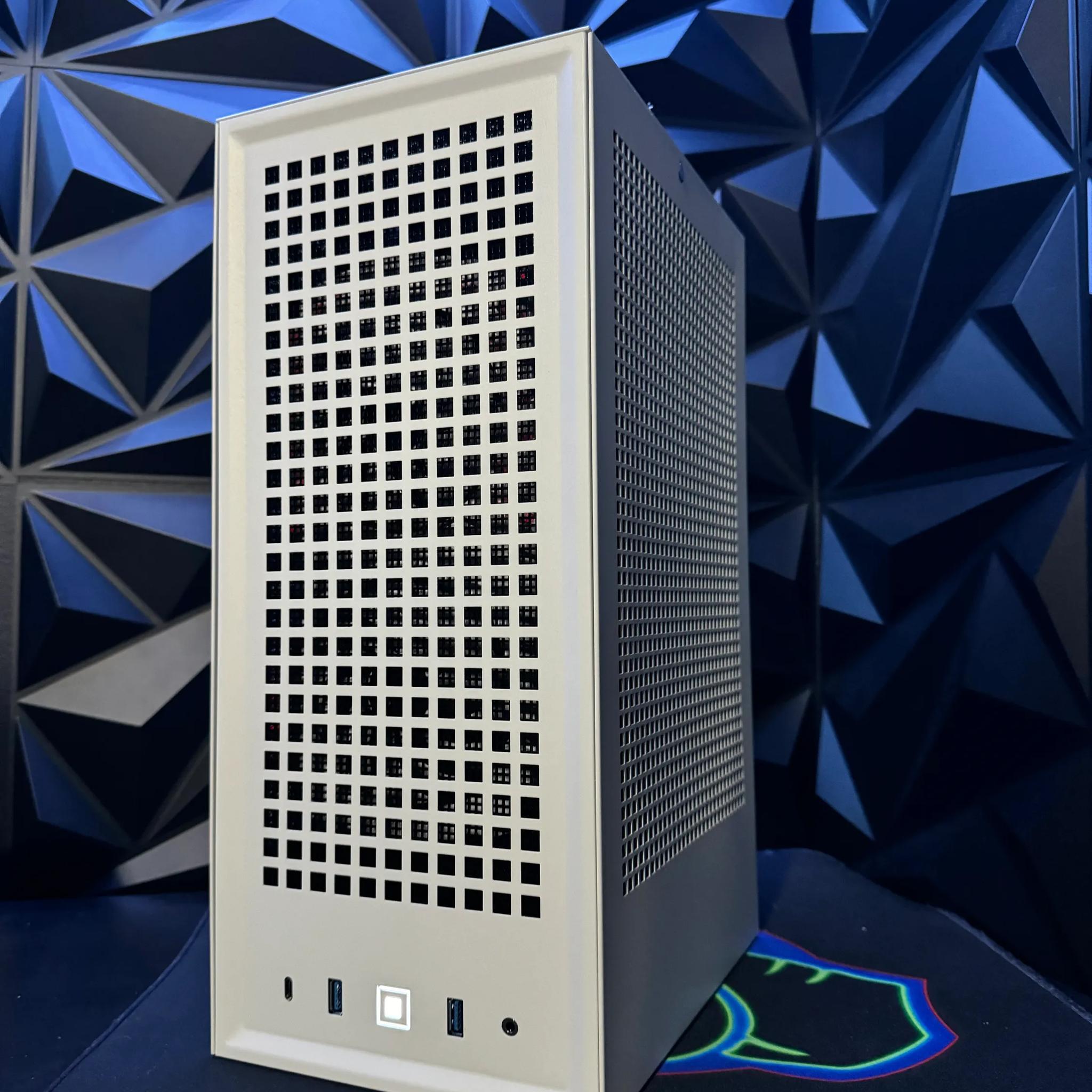 ⚡🏢🏃Power Tower GO⚡🏢🏃 Intel i9| GTX 1080Ti | 32 GB DDR4| 1 TB NVME| 4 TB HDD|