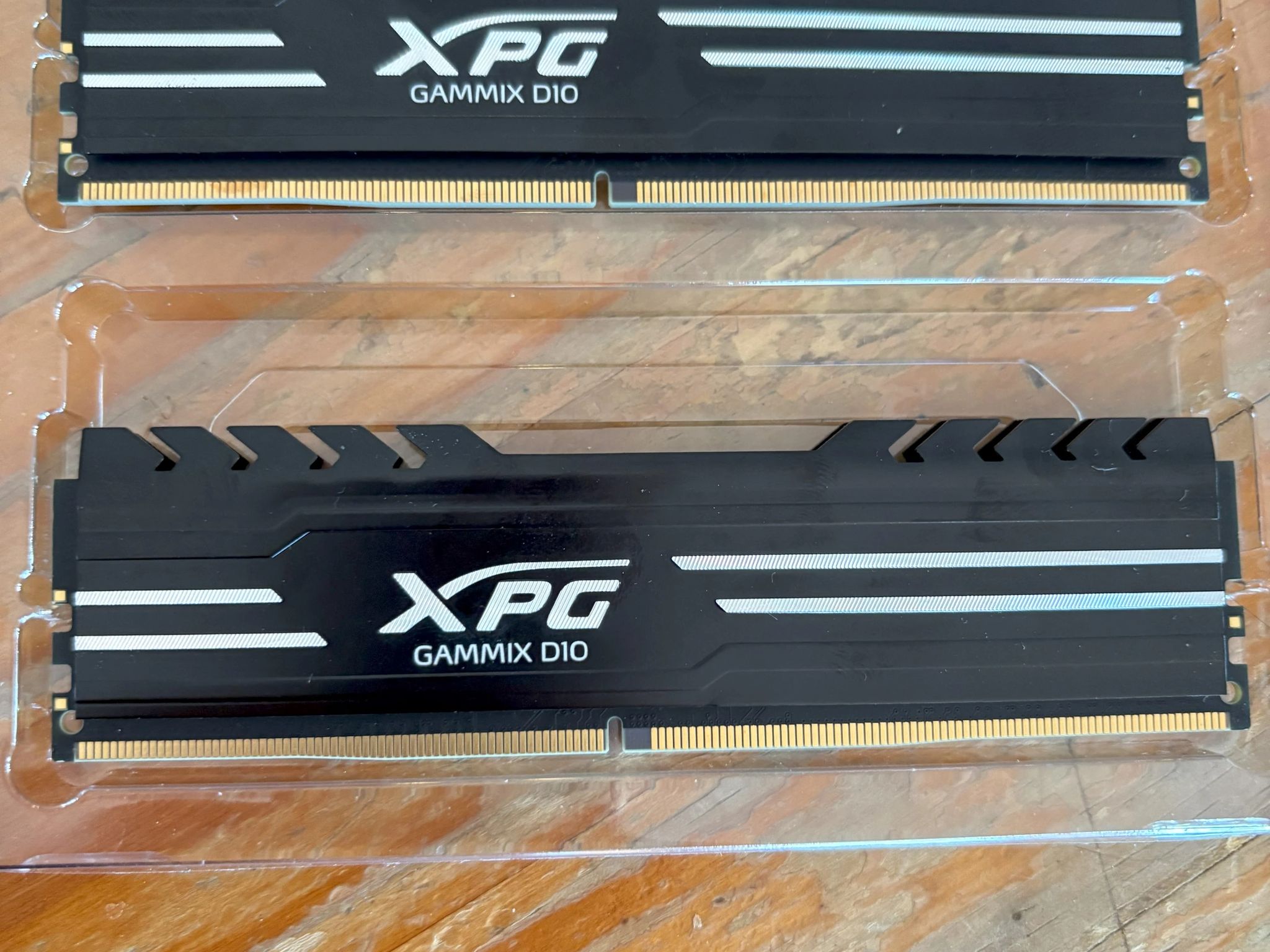 XPG DDR4 3200 16GB (2x8G) CL 16-20-20