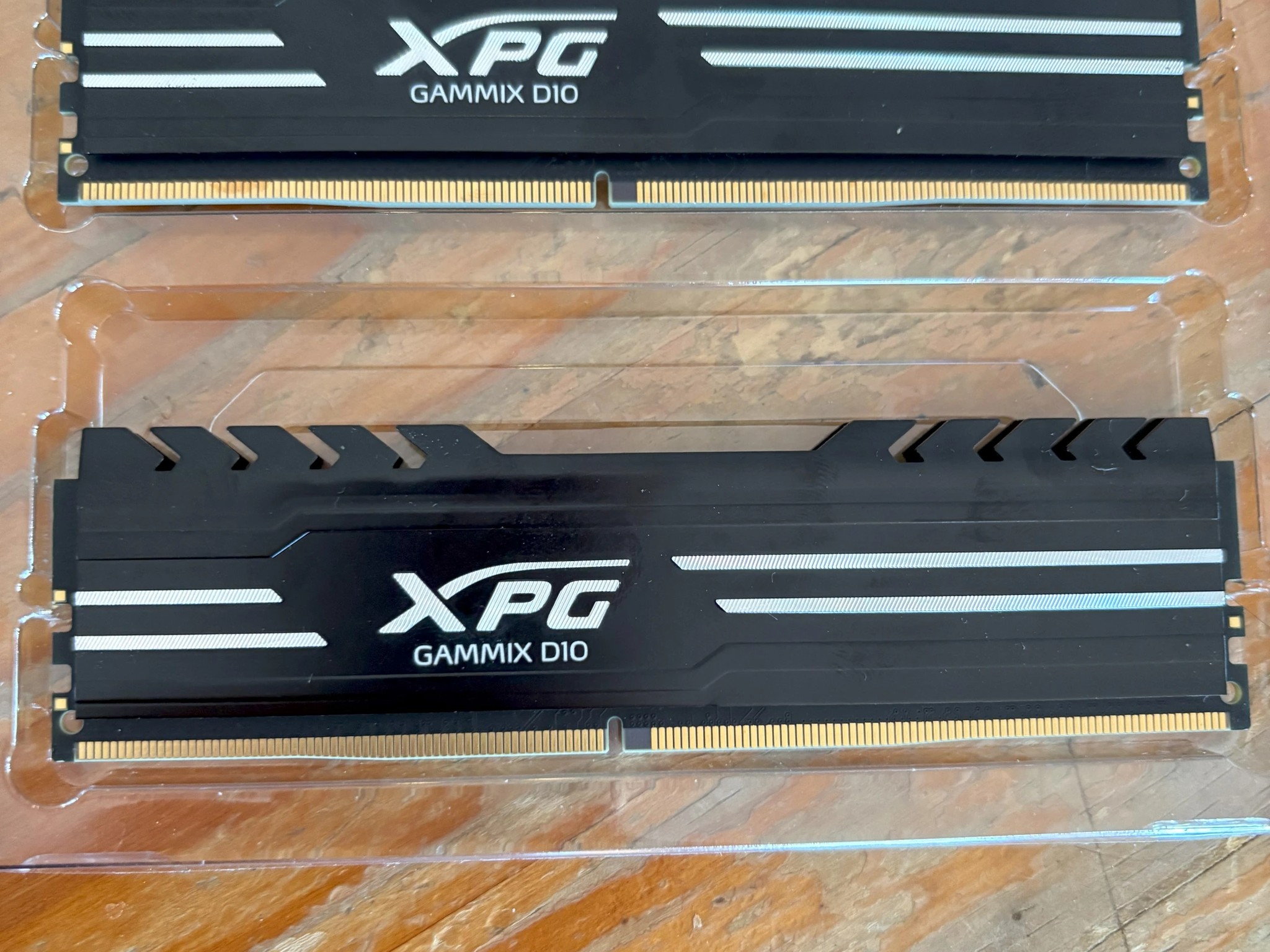 XPG DDR4 3200 16GB (2x8G) CL 16-20-20