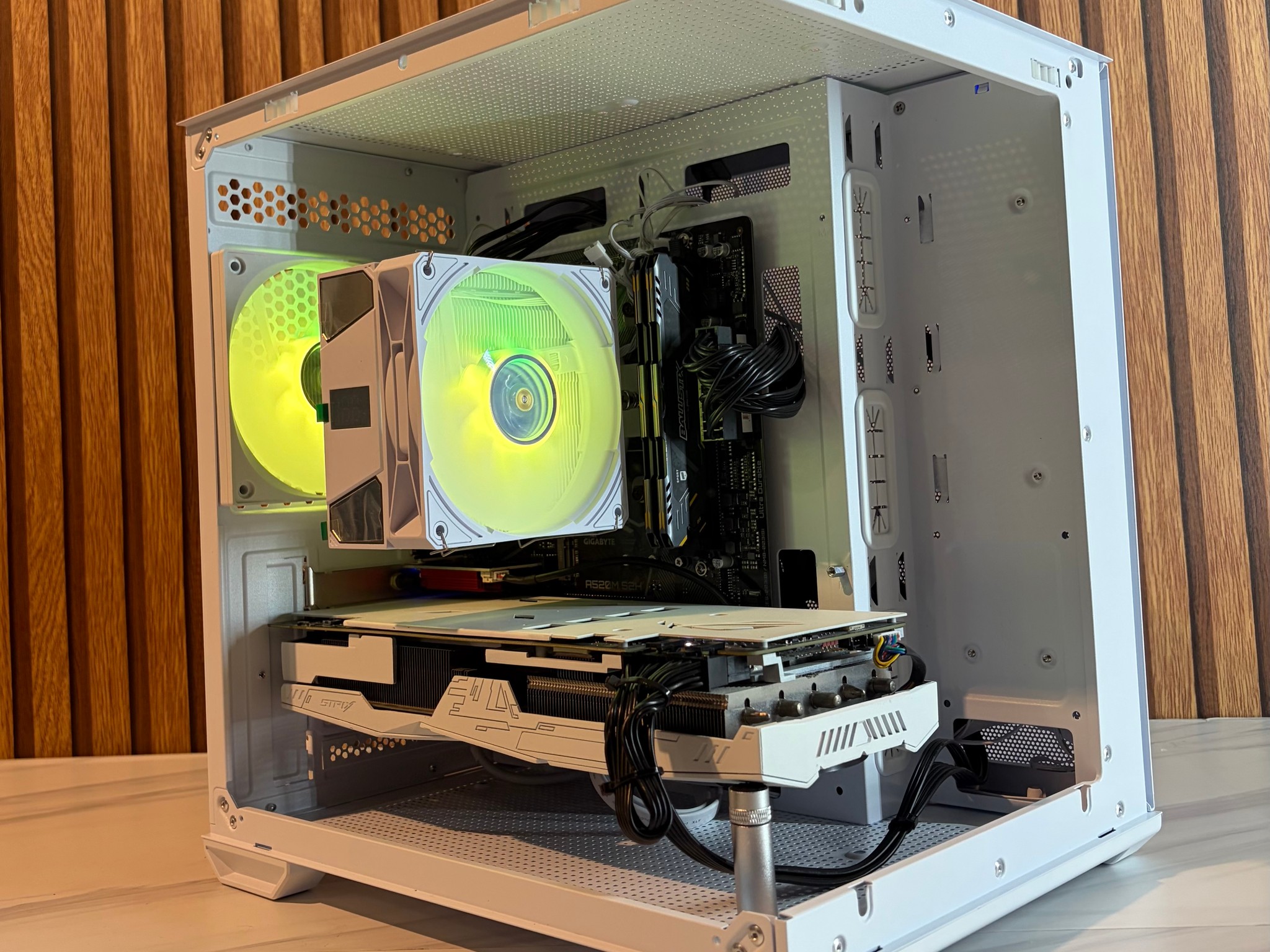 RTX 2060 SUPER | RYZEN 5 3600 | 16GB DDR4 | 500GB SSD | 550W