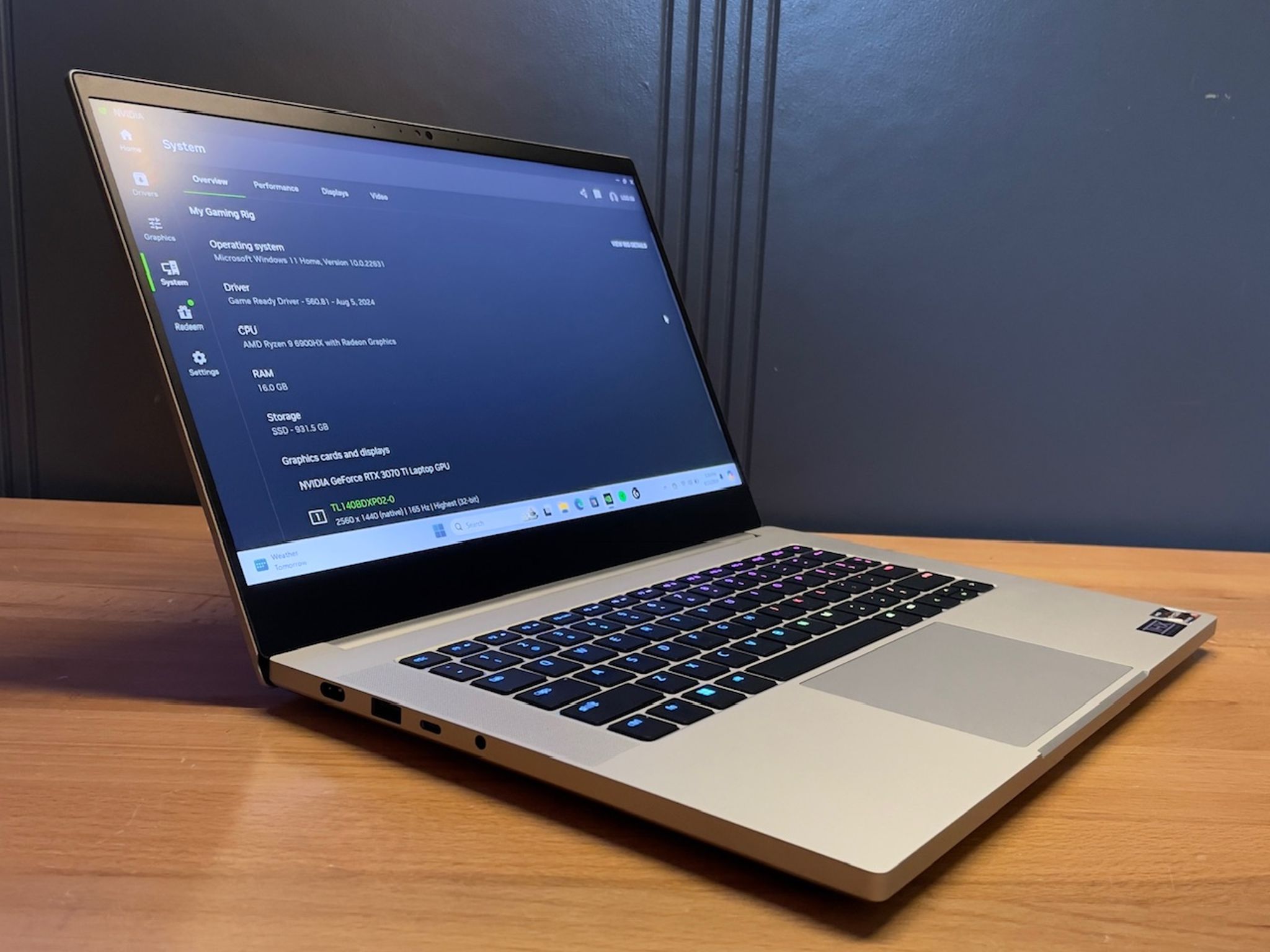 🪒 Razer Blade 14" Gaming Laptop | Ryzen 6900HX, 3070 Ti, 16GB DDR5