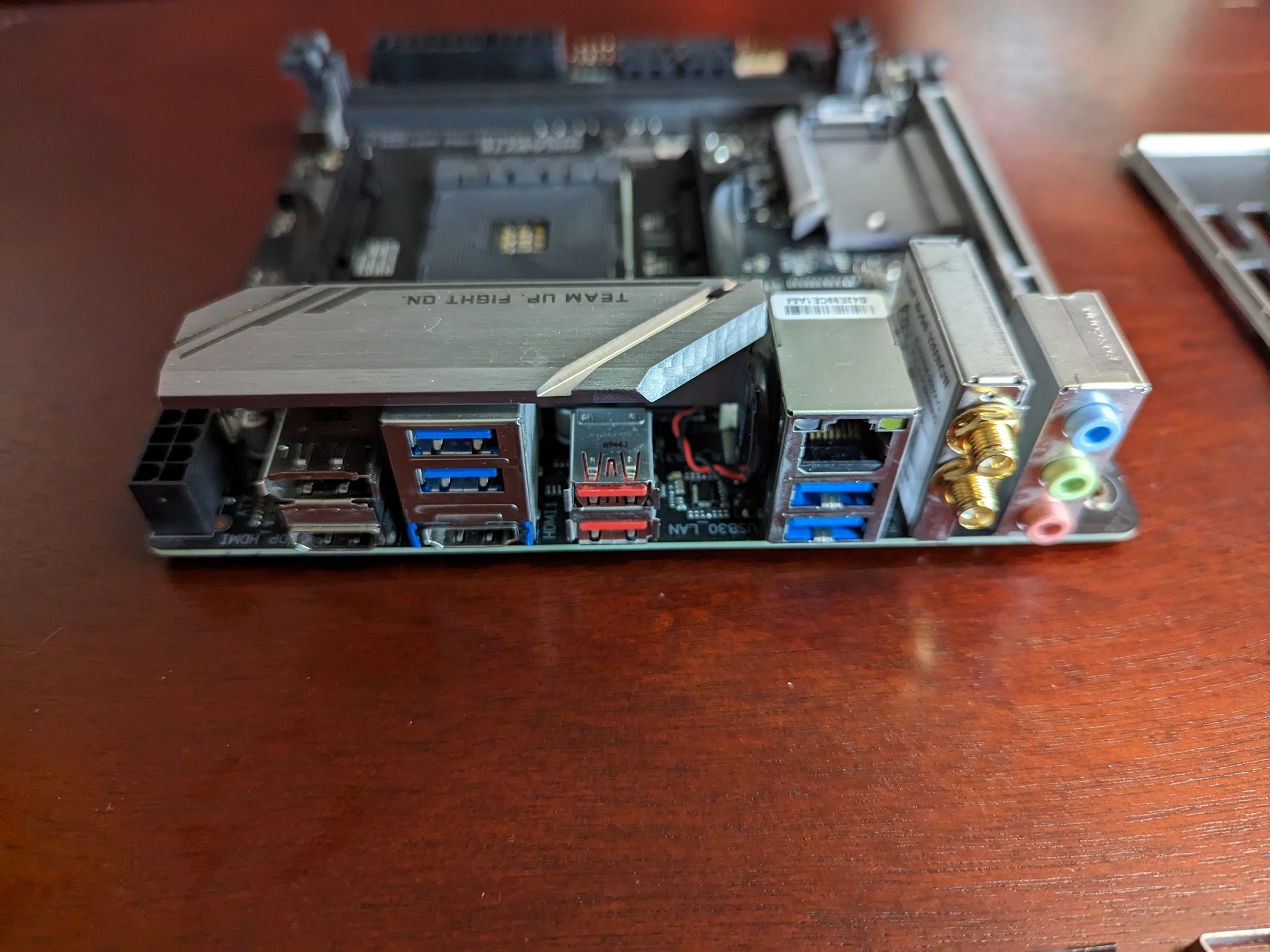 Gigabyte B450 I Aorus Pro Wifi Mini ITX Motherboard with Box/Accessories
