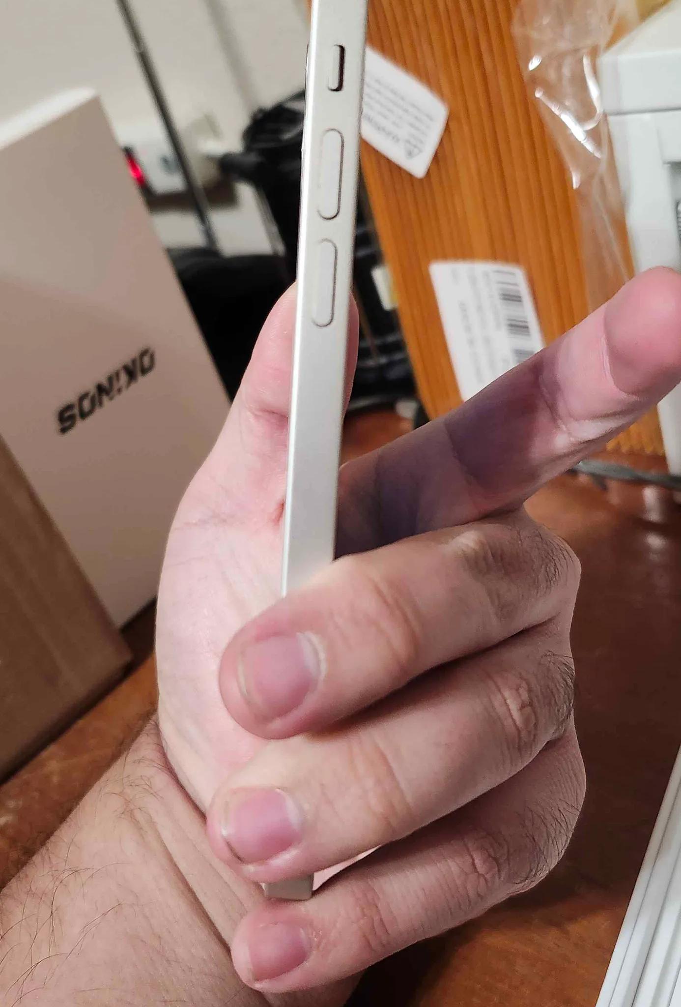 Iphone 12 White (Unlocked)