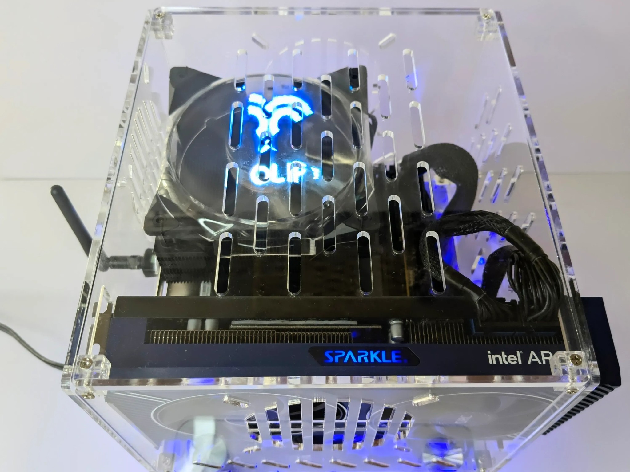"Holo-Wood" Beast(AM5)🪵Intel ARC A750🧬Ryzen 5 8400F🧬32GB DDR5 RAM🧬1TB NVMe M.2 SSD🧬Windows 11 Pro✅