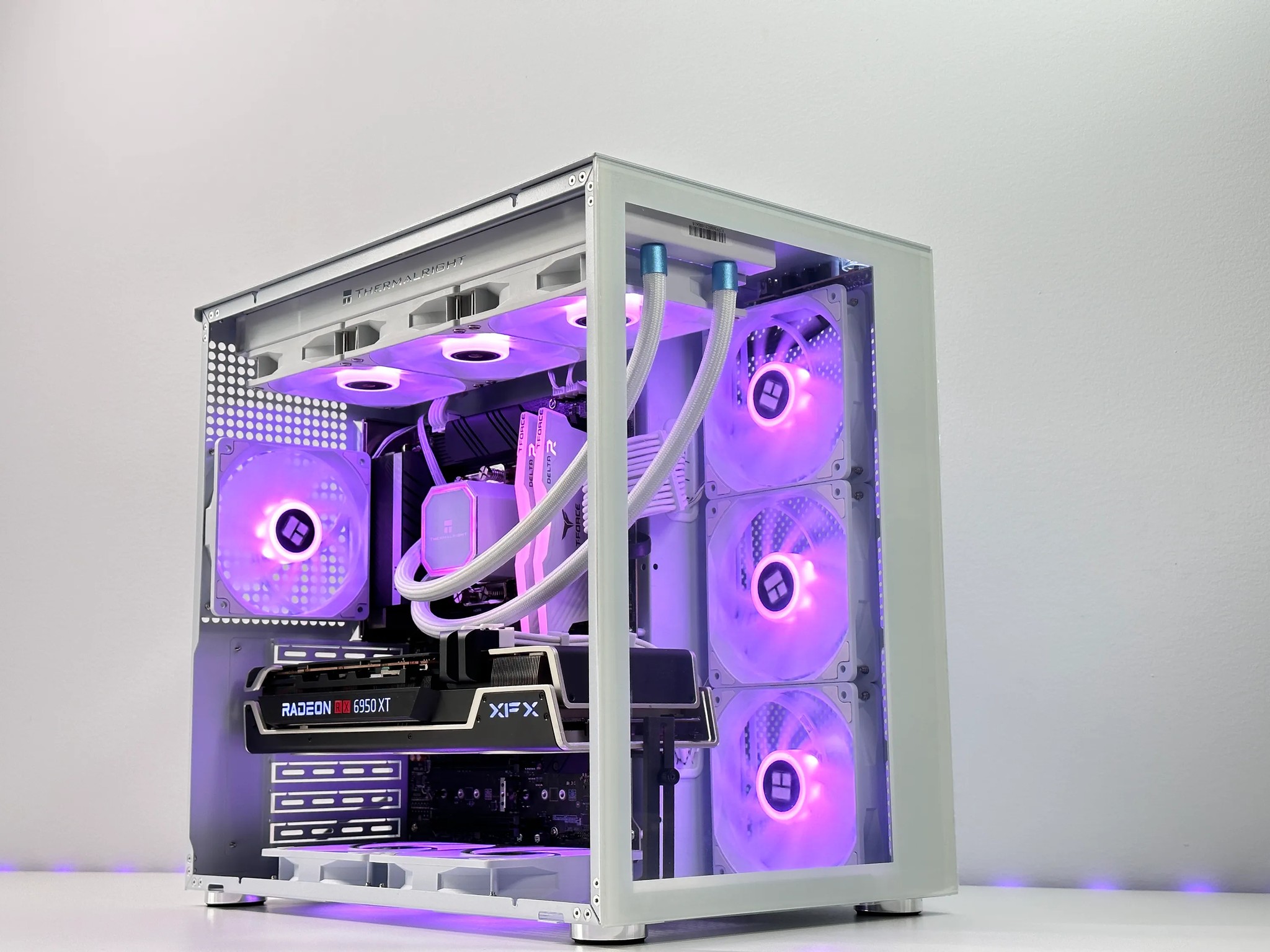 Red Team❤️AMD RX 6950XT 16GB🔺Ryzen 7 5800X3D 3D V-Cache 8-core🔺32GB DDR4🔺1TB NVME SSD