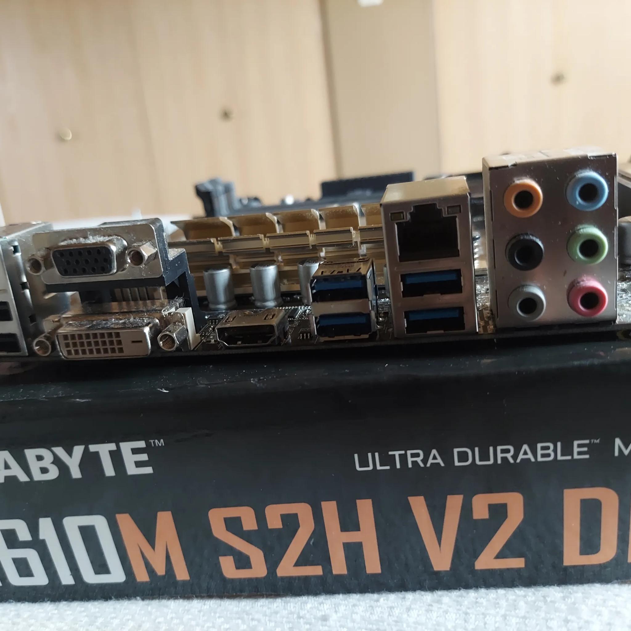 SALE!! ASUS Z97M-PLUS MOTHERBOARD + Intel core i7-4790k