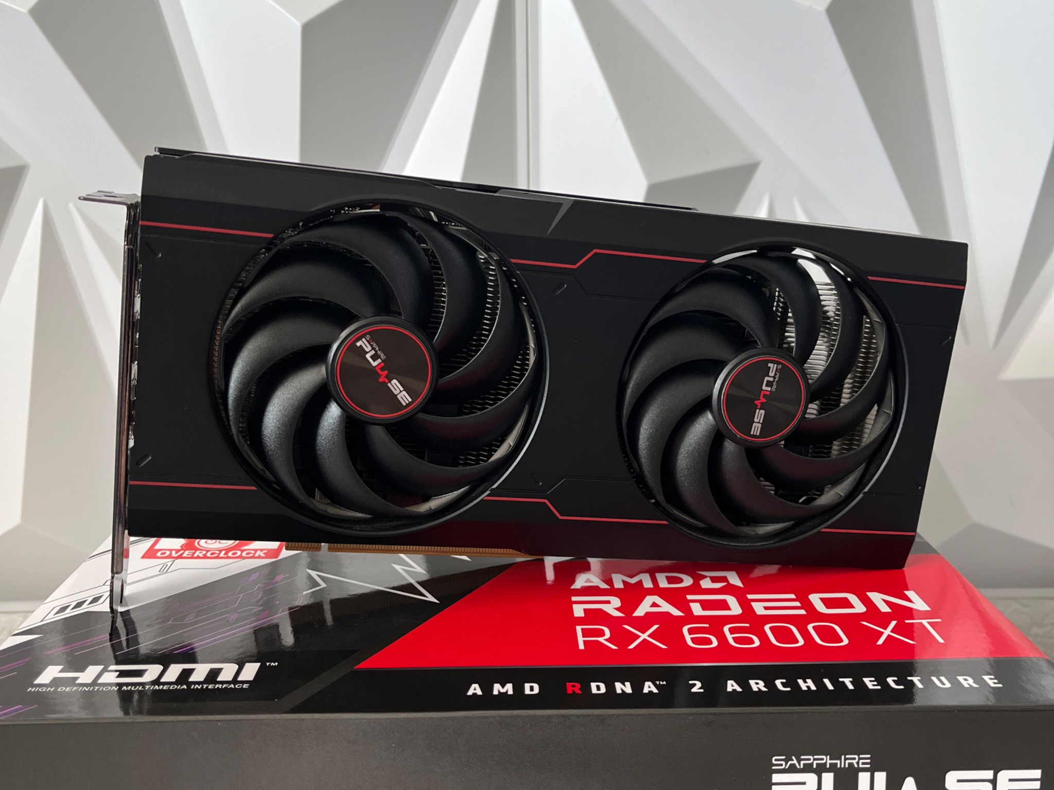 Sapphire Pulse RX 6600 XT OC 8GB