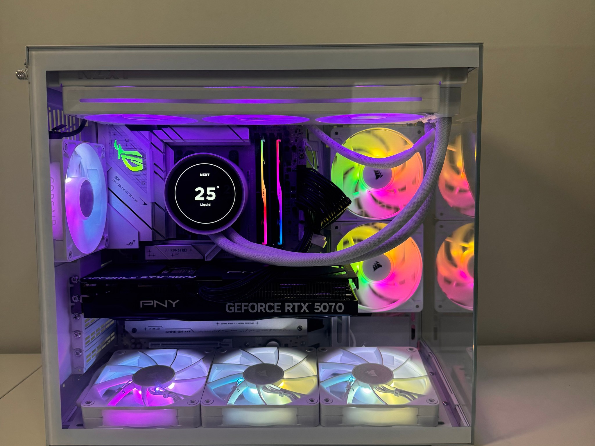 Custom Gaming PC – Ryzen 7 7800X3D / PNY 5070 OC Triple Fan / 32GB RAM