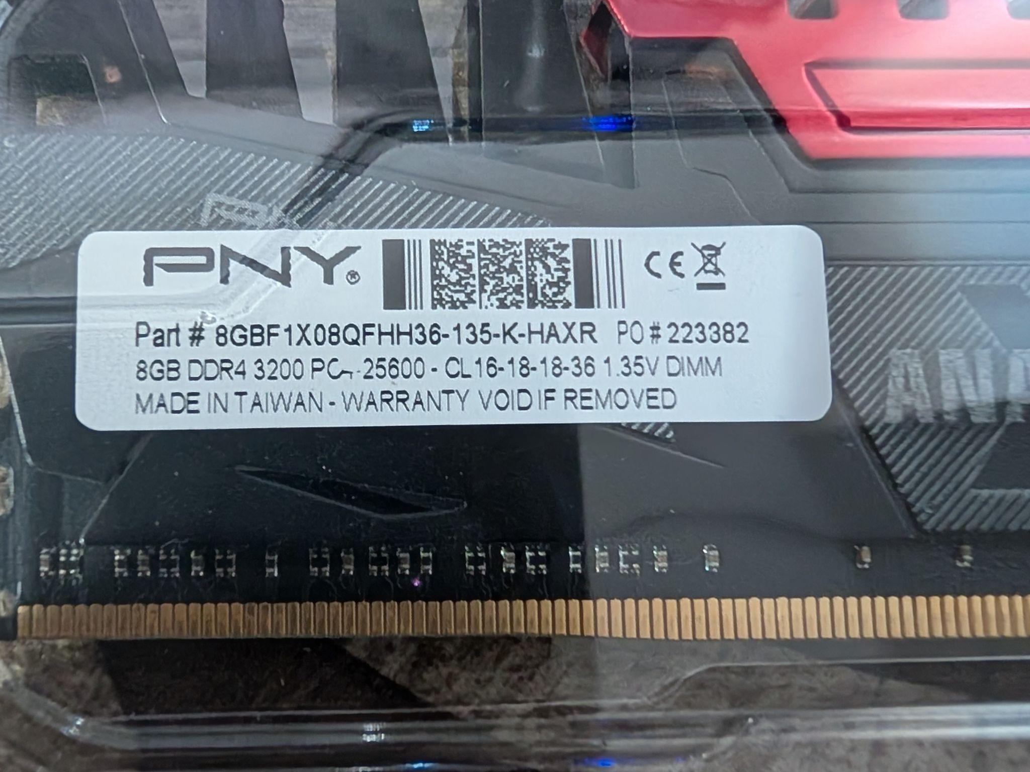 16 GB kit PNY Anarchy DDR4 3200