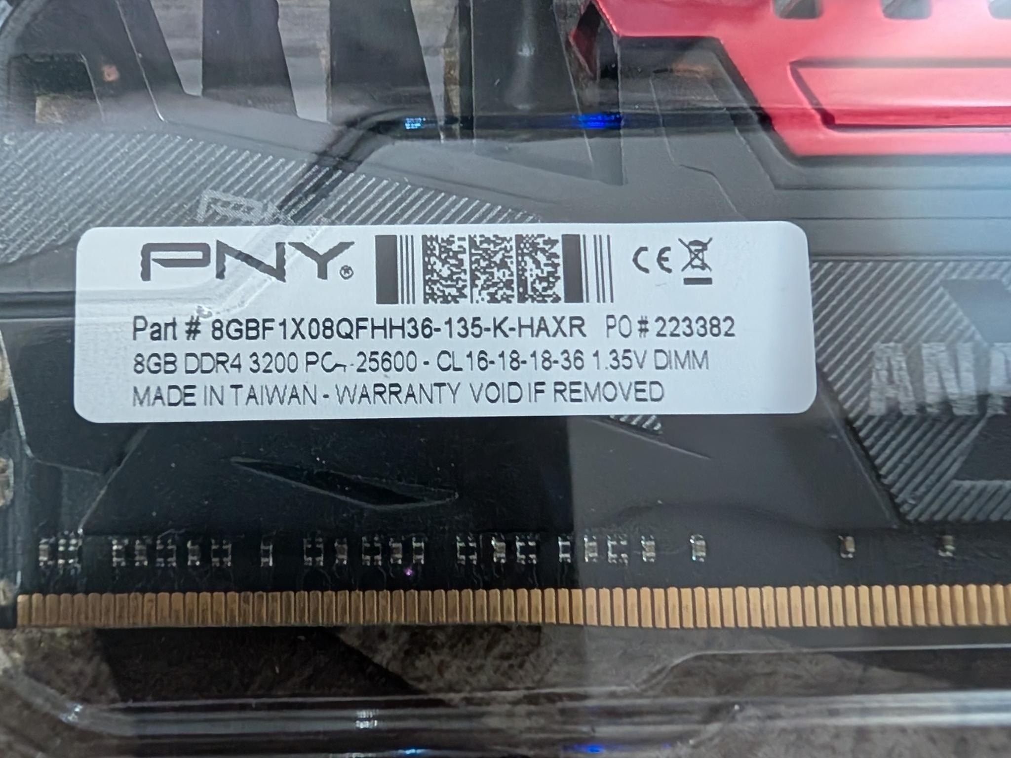 16 GB kit PNY Anarchy DDR4 3200