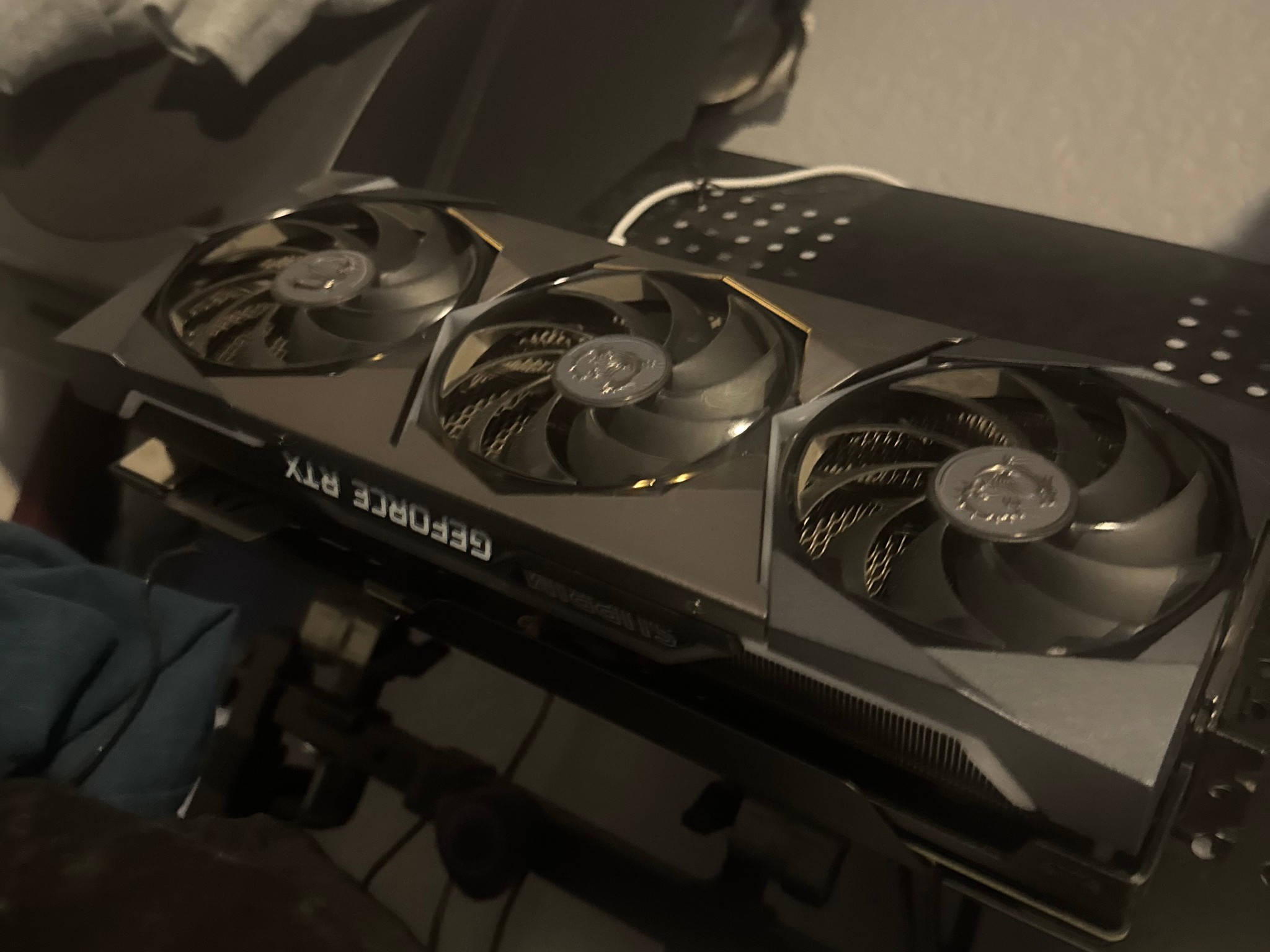MSI SUPRIM GeForce RTX 3070 Ti