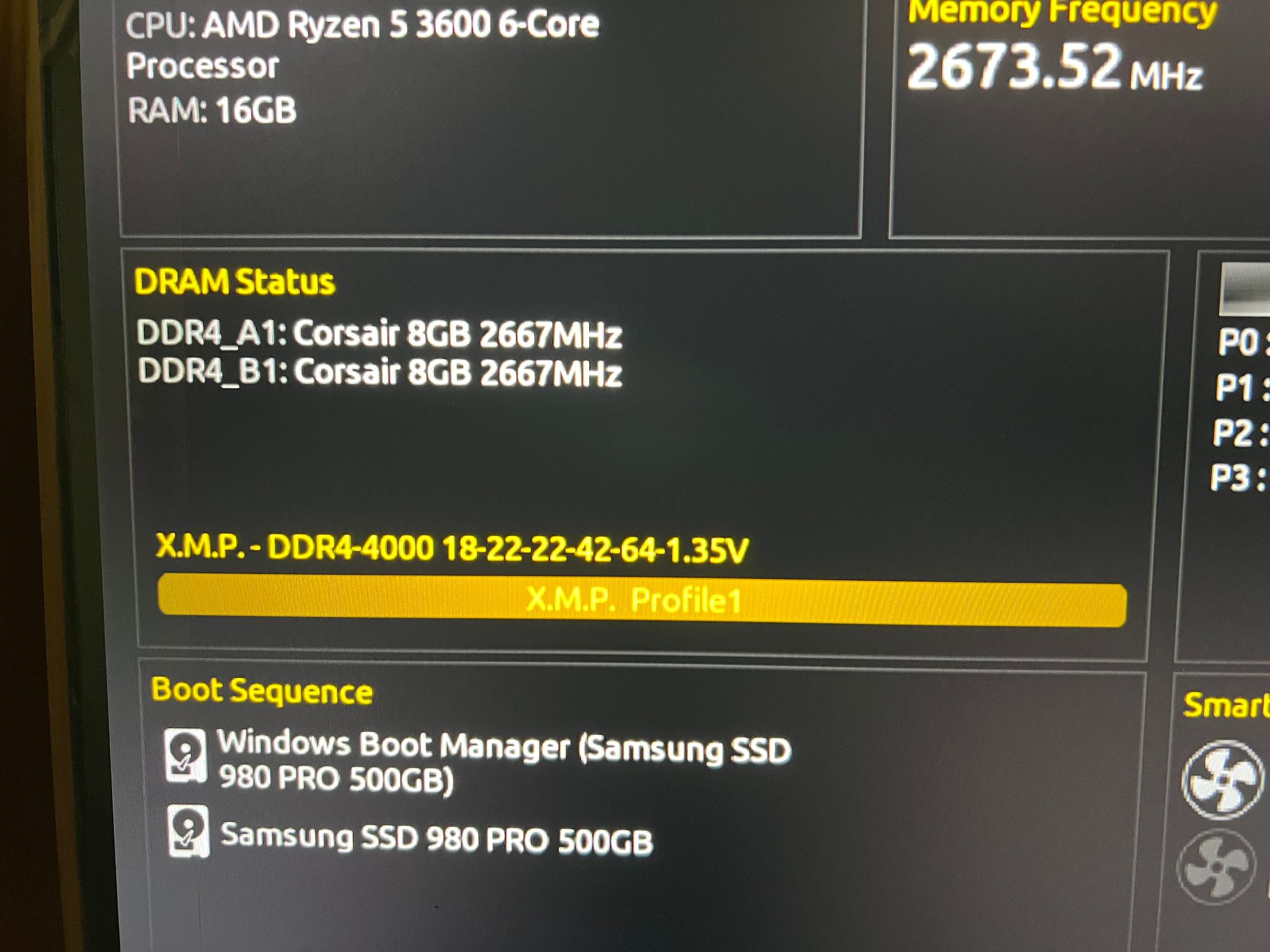 NEW in BOX 16GB (2x8GB) DDR4-4000MHz CL18 Corsair Vengeance RGB RAM Memory