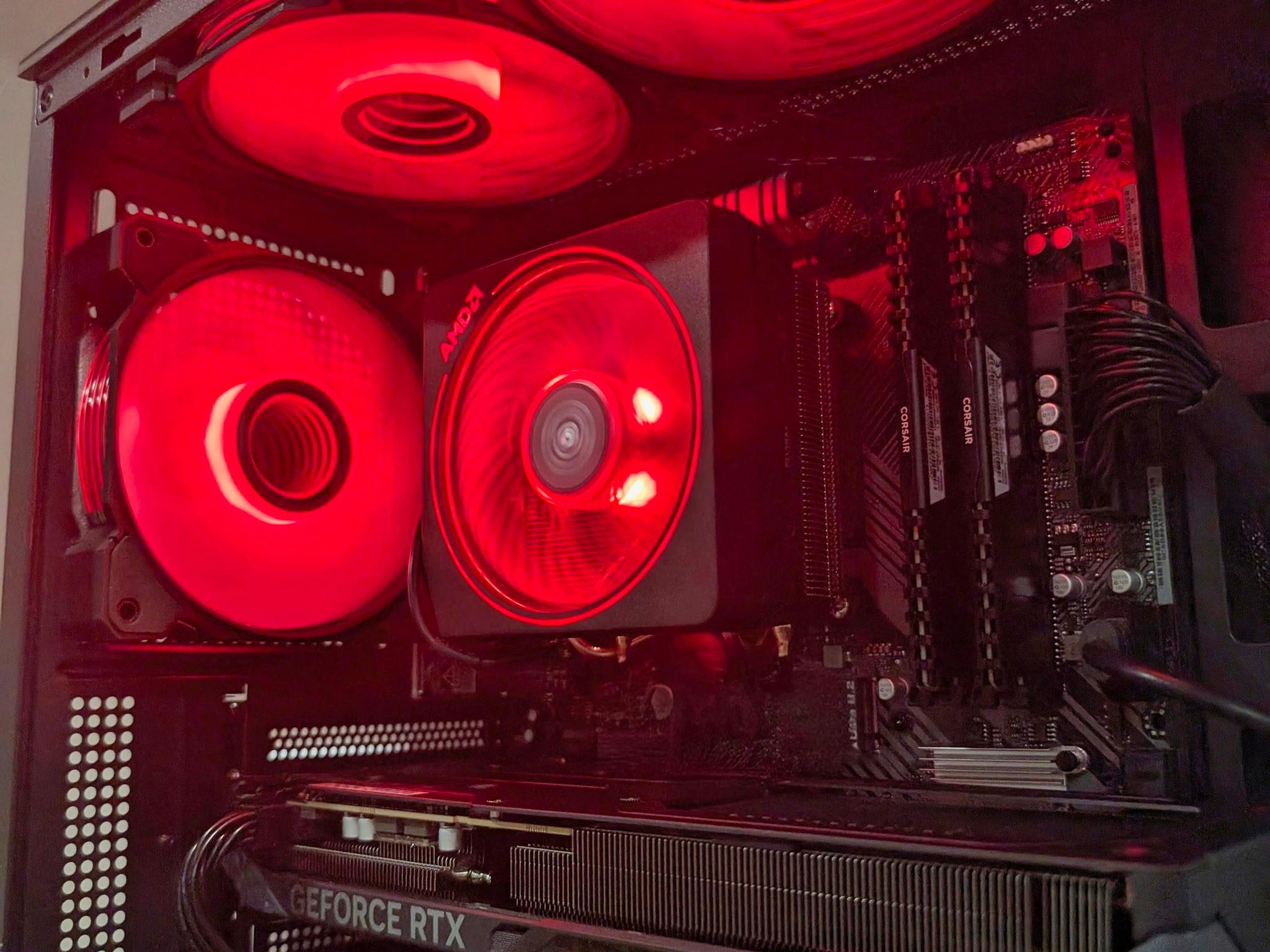 Gaming PC // RTX 5060 - Ryzen 7 3700X