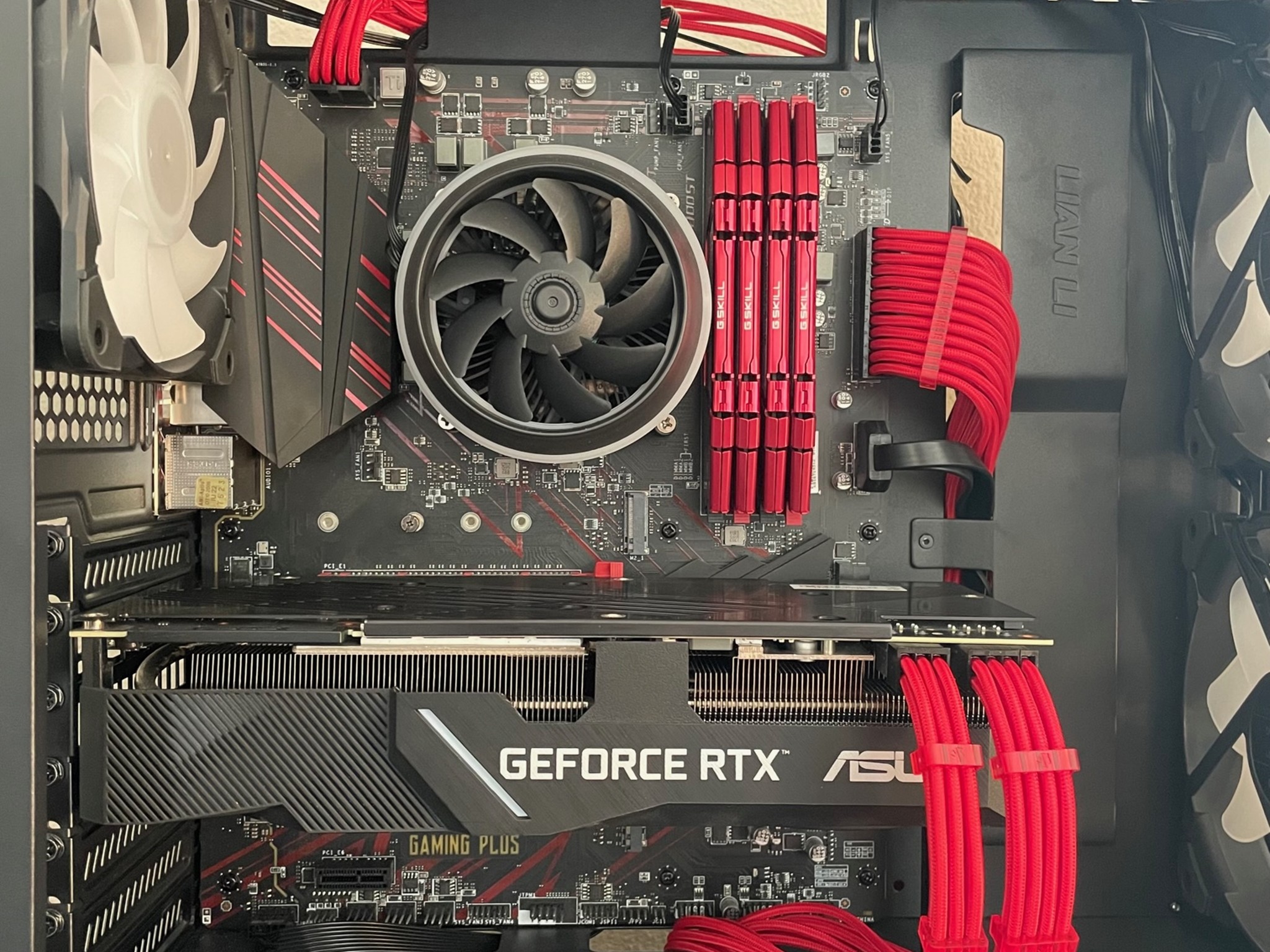 RTX 2070 Super 8gb ~ i5-9400f ~ 16gb RAM ~ 1TB SSD ~ MSI z390 ATX ~ Lian Li 205 Mesh ARGB