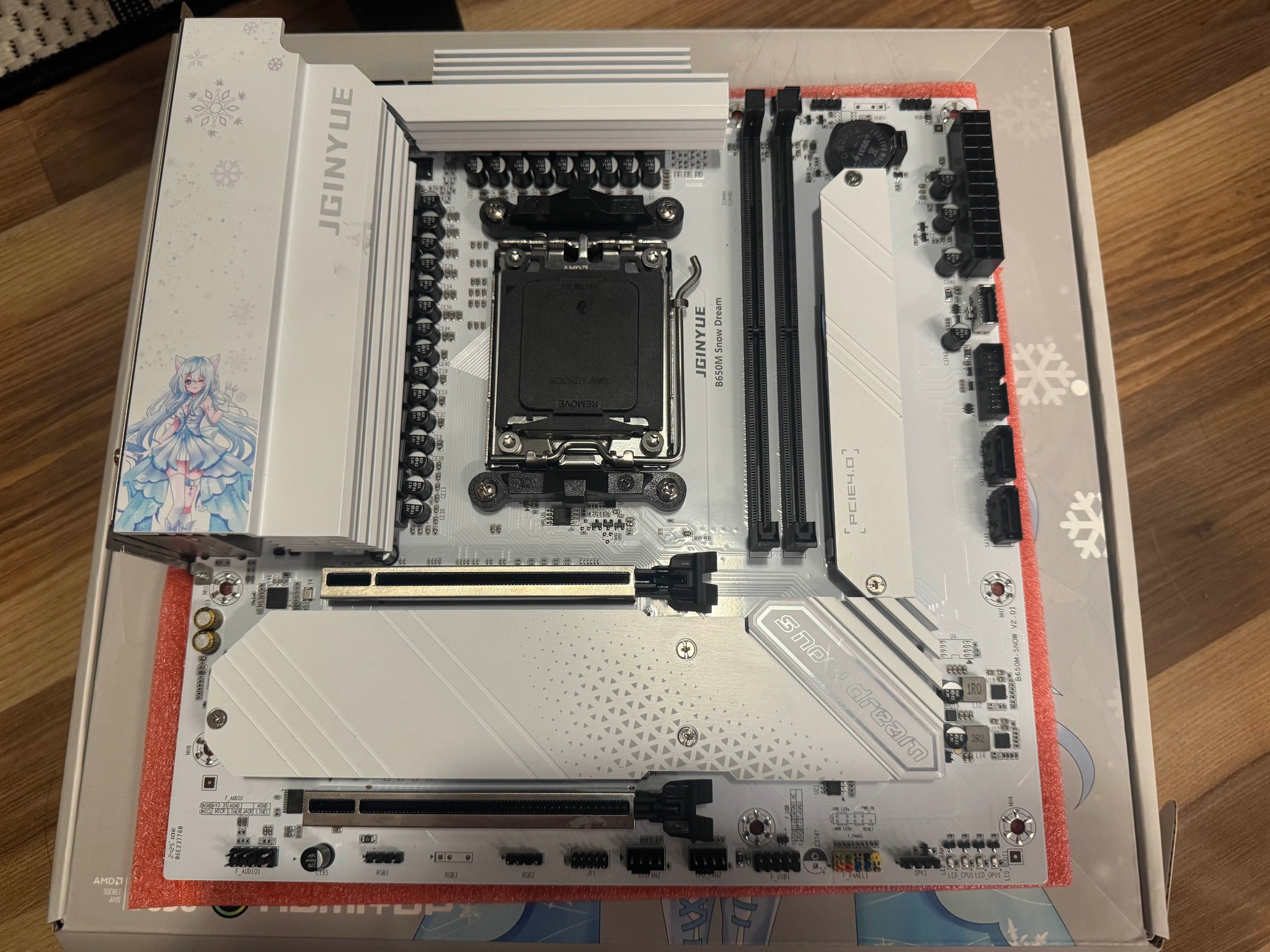 JGINYUE B650M Snow Dream motherboard + WiFi/Bluetooth installed