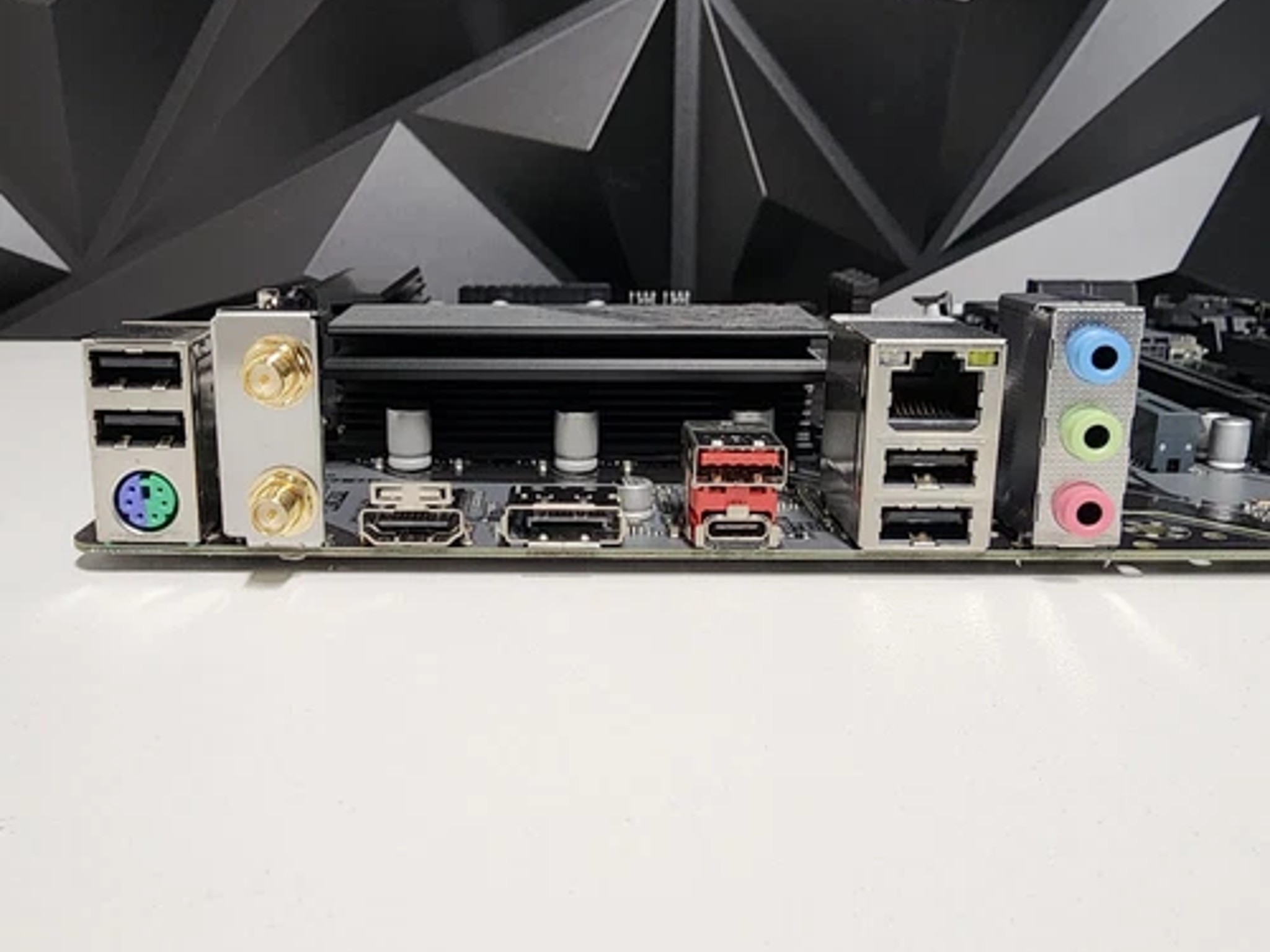 UPDATED BIOS GIGABYTE B760 DS3H AC WIFI DDR5 ATX MOTHERBOARD