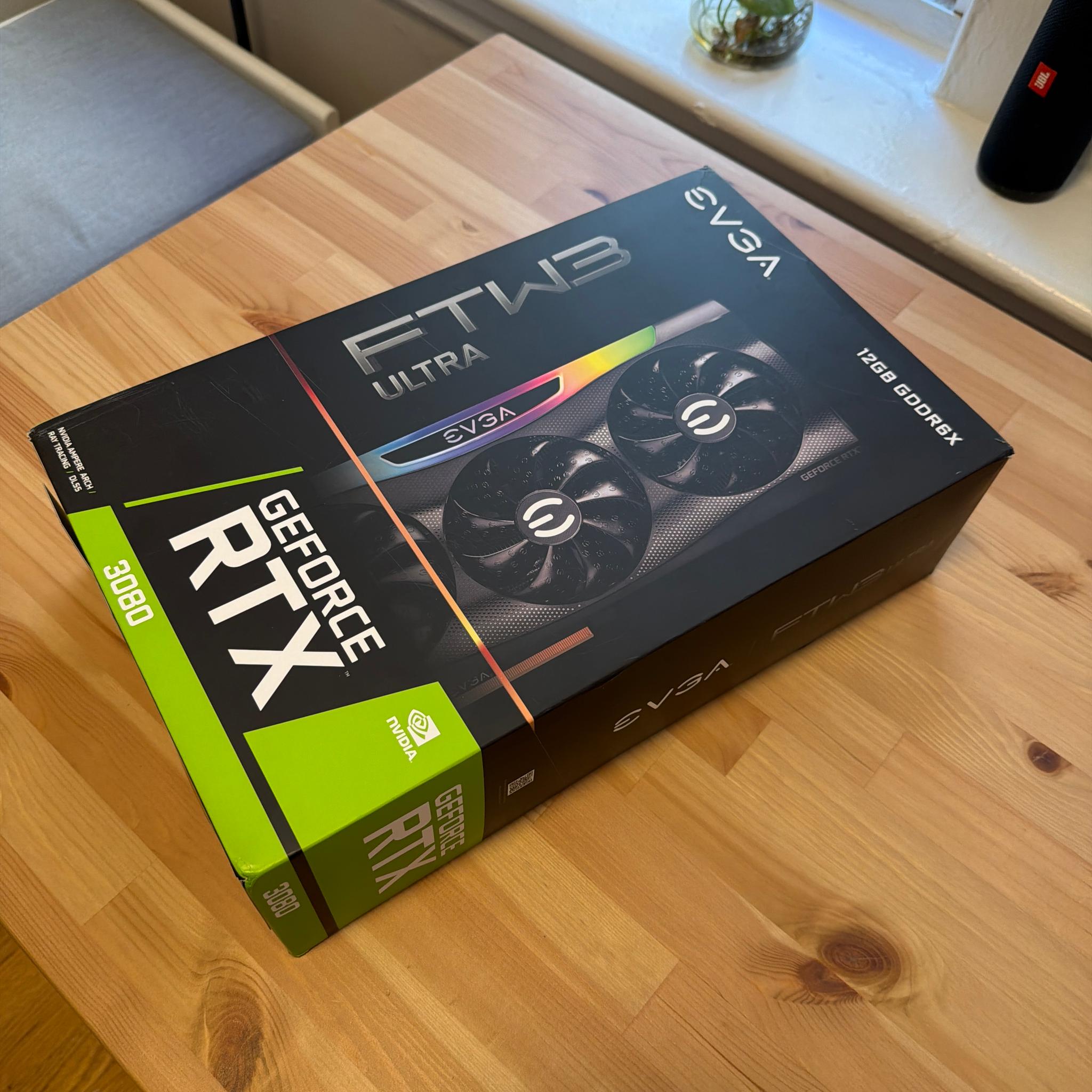 EVGA FTW3 ULTRA HYBRID GAMING GeForce RTX 3080 12GB