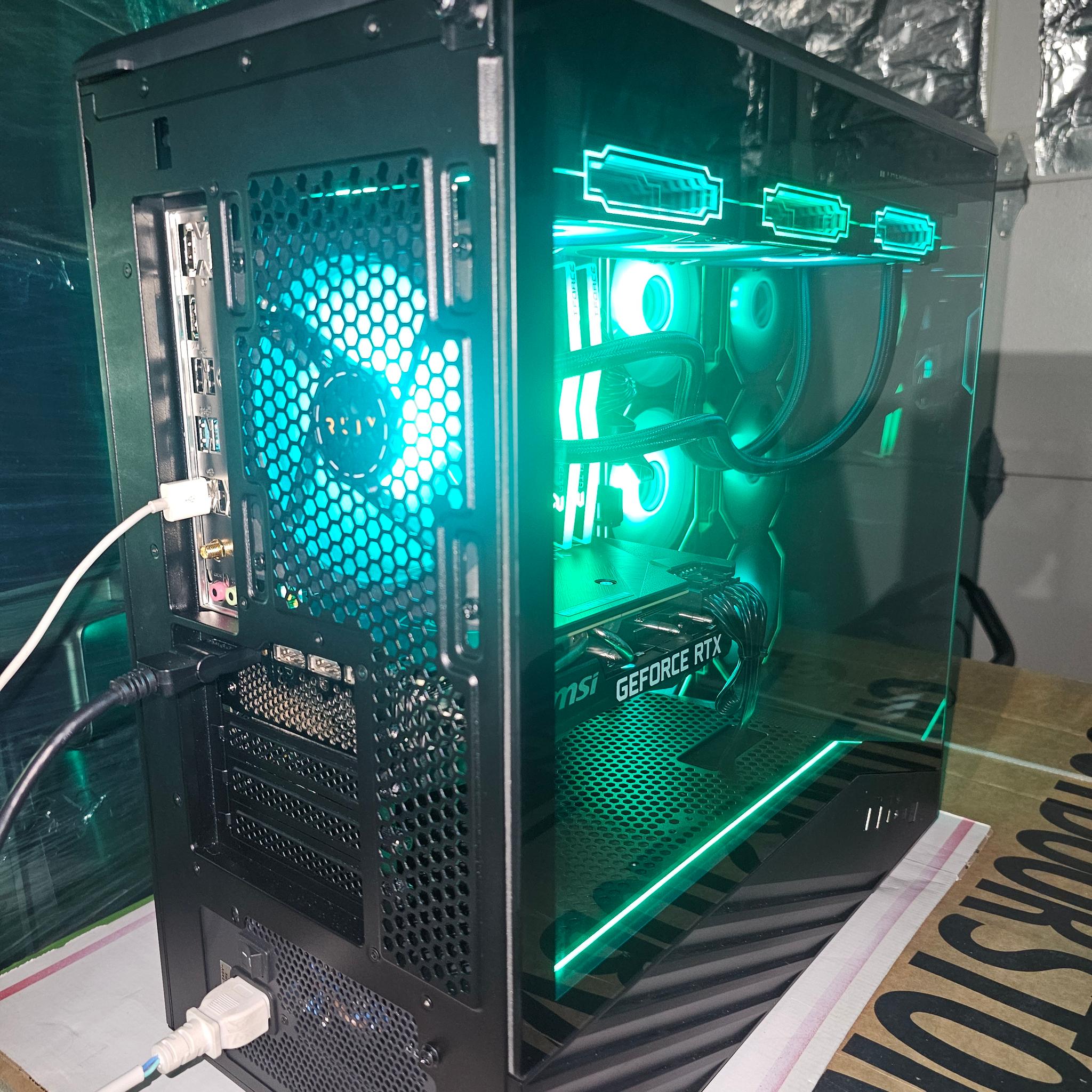 Black gaming pc | i9 12900k | 32gb ram | 1TB ssd | 3070 8gb | windows 11 pro |