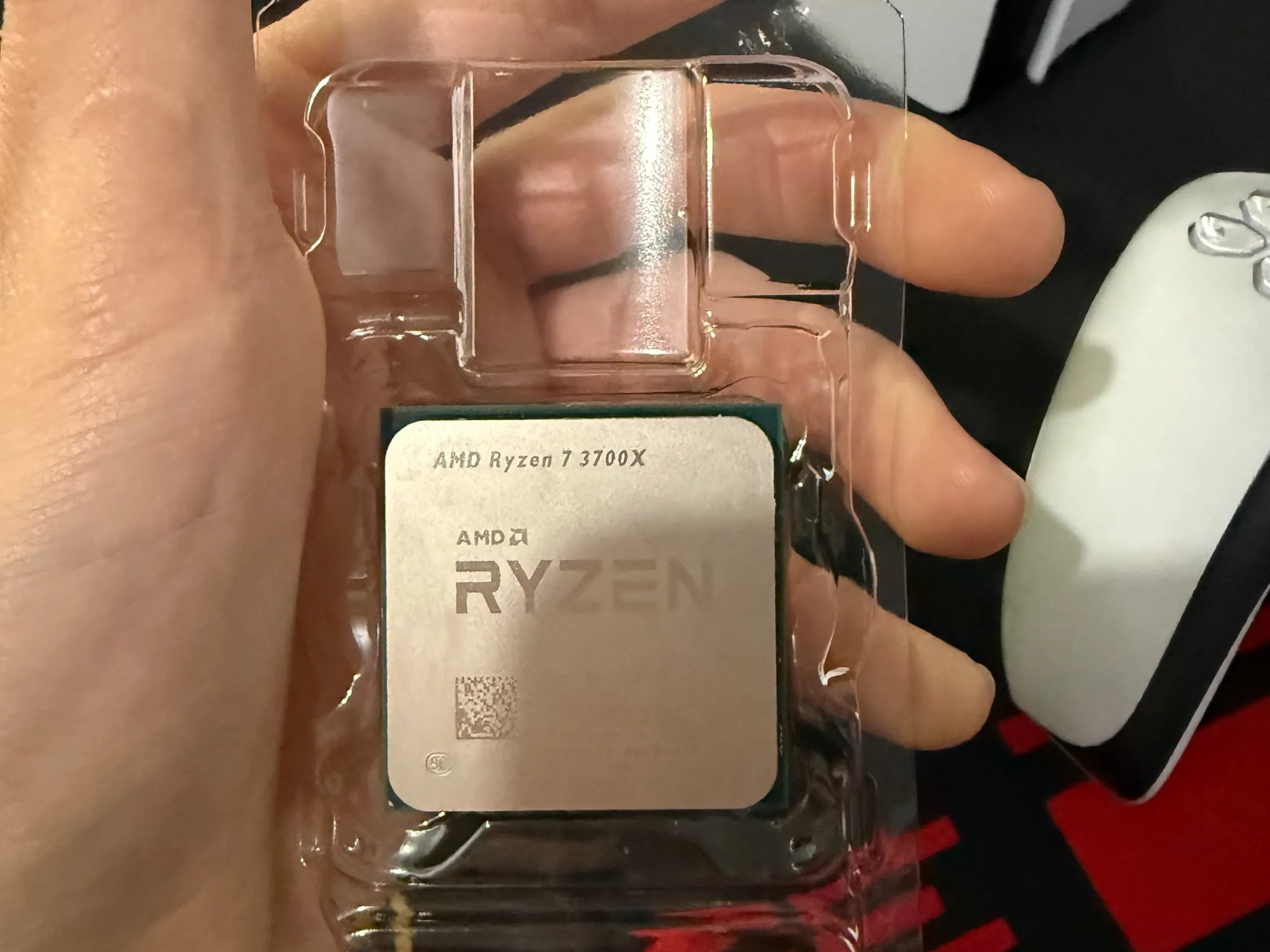 Ryzen 7 3700x