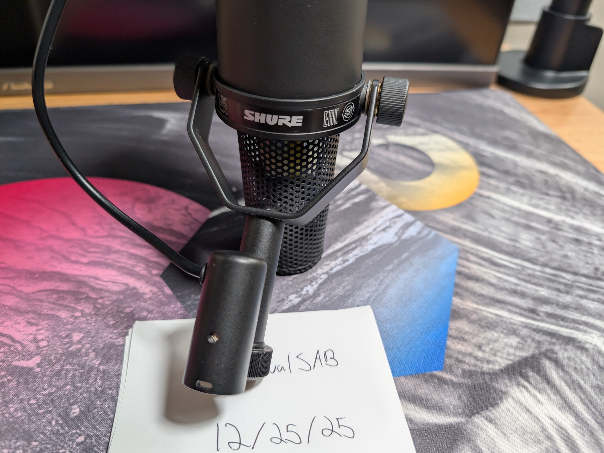 Shure SM7B XLR Microphone w/o Windscreen