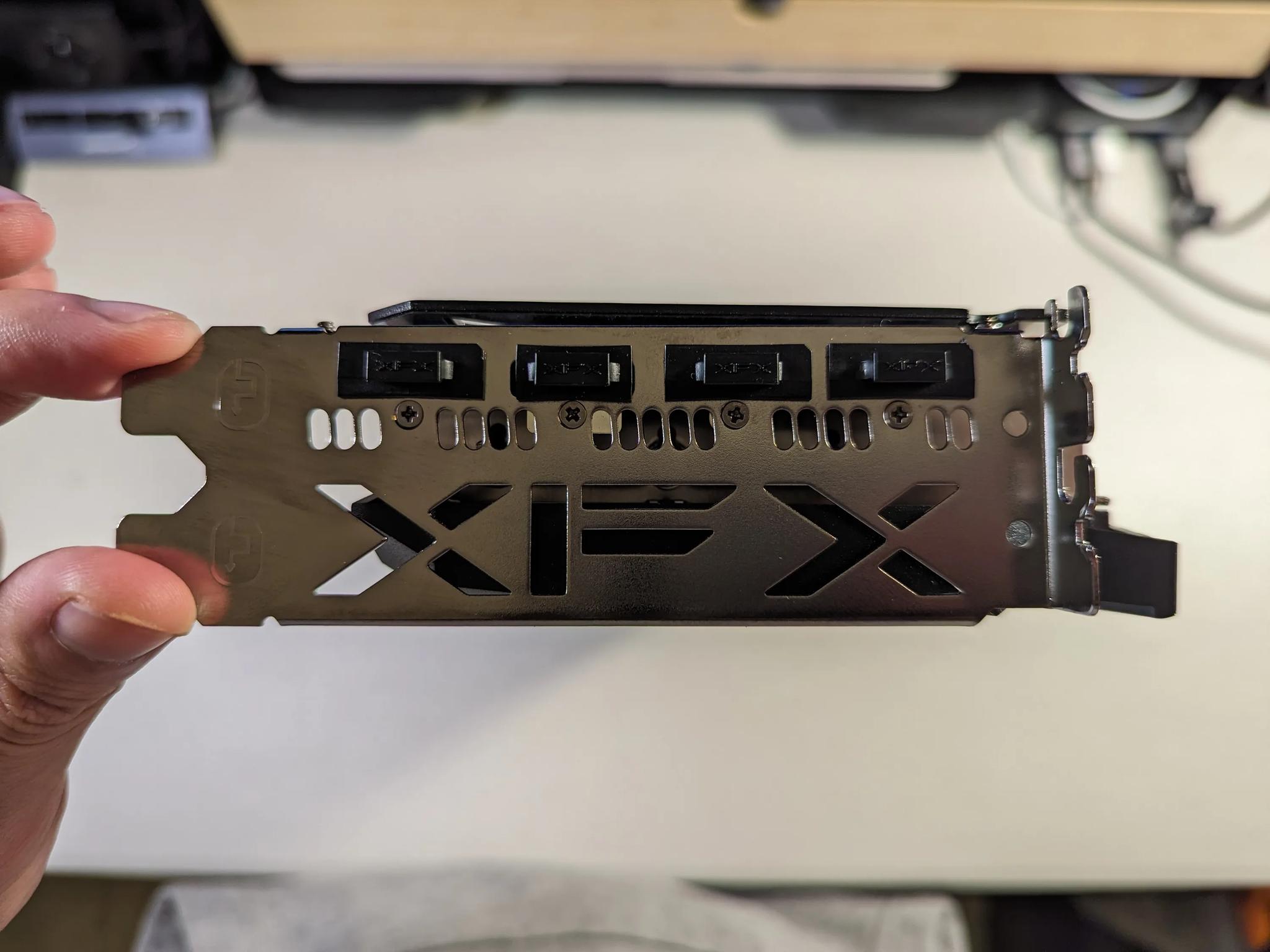 XFX Speedster SWFT 309 Radeon RX 6700 non-XT 10 GB; Gently Used, Like New, Great for High-FPS 1080p!