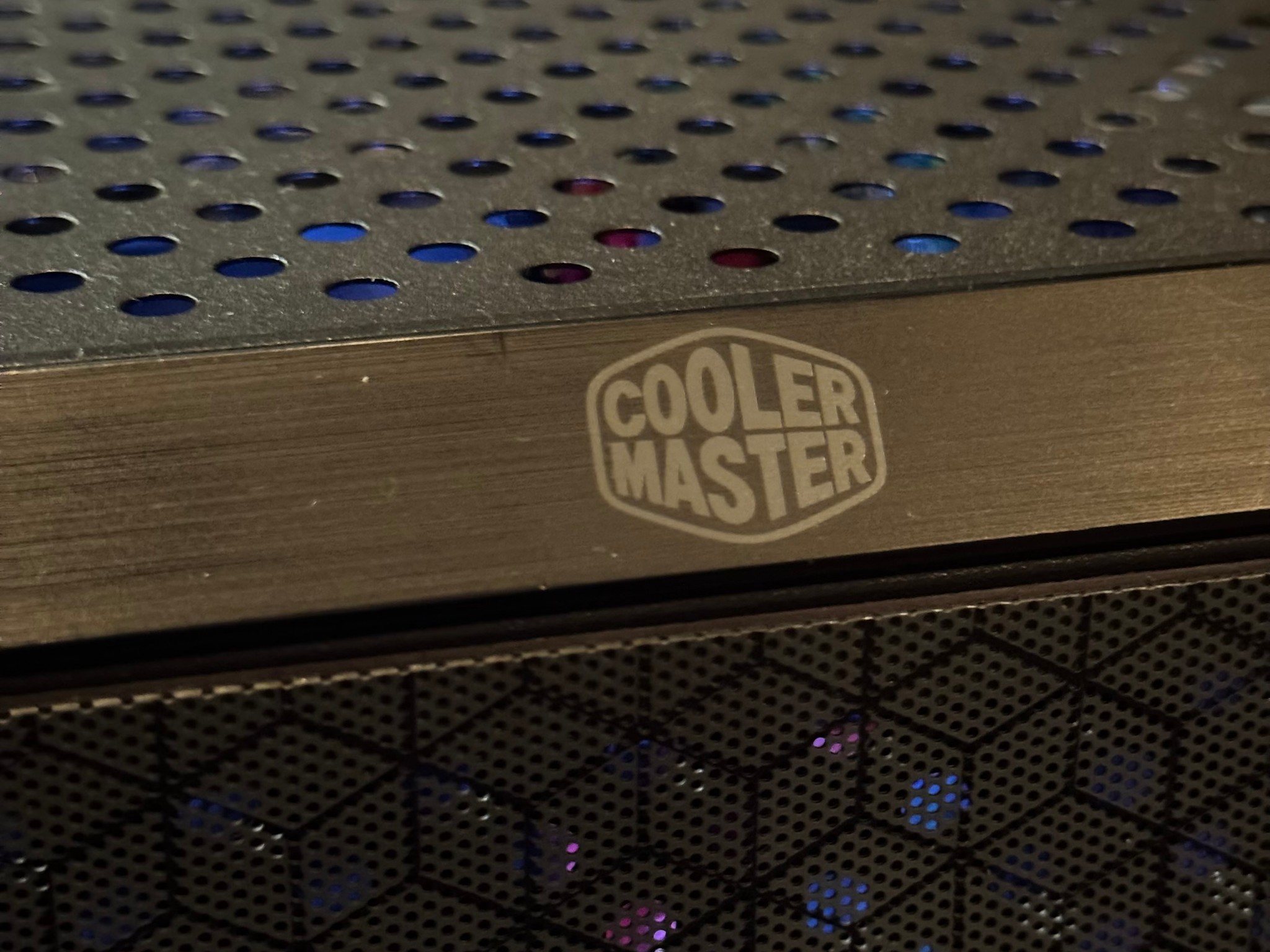 i7-9700F, RX 6600, 2TB Hynix Gold SSD, 16GB G.Skill RAM, Windows 11, Wifi Custom Gaming PC