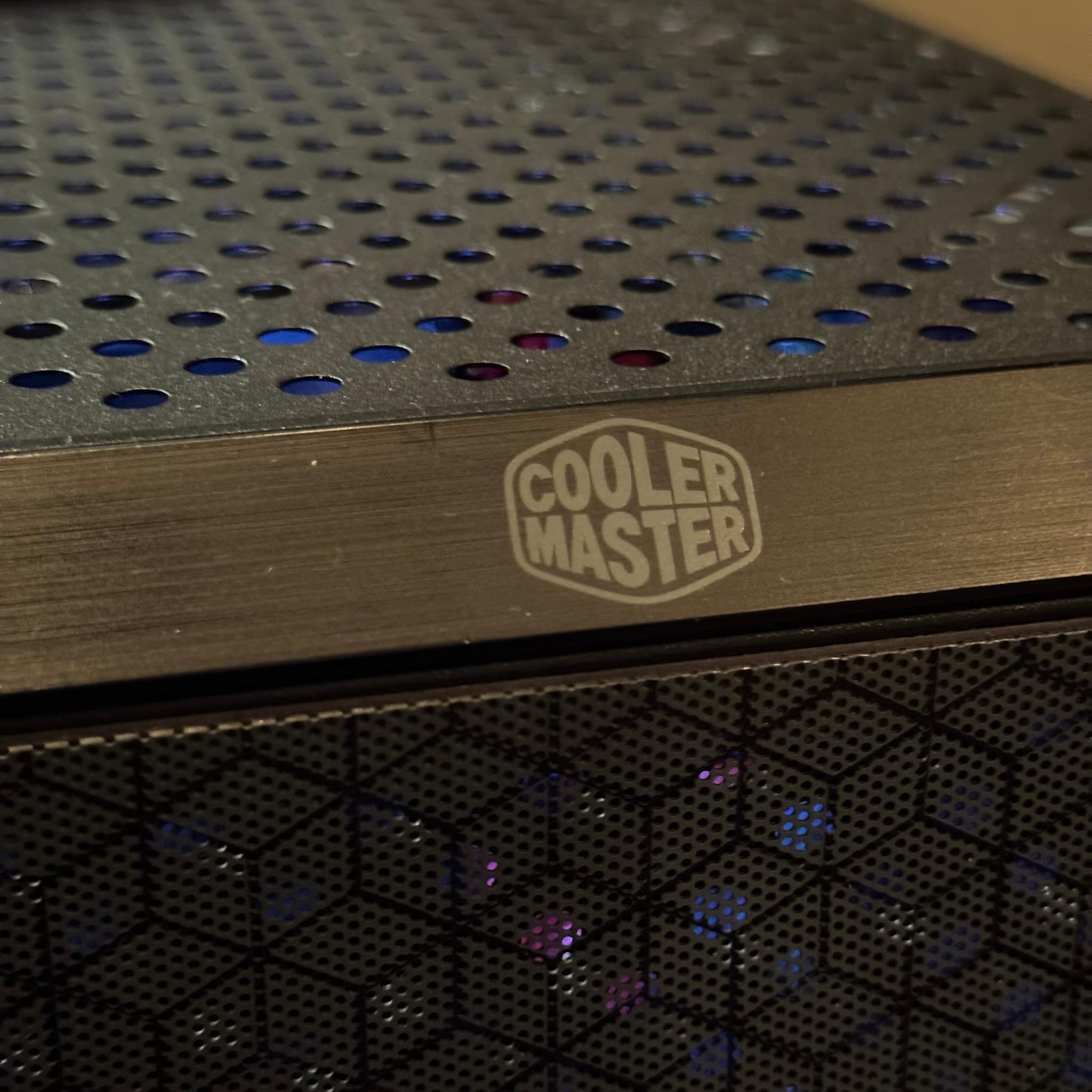 i7-9700F, RX 6600, 2TB Hynix Gold SSD, 16GB G.Skill RAM, Windows 11, Wifi Custom Gaming PC