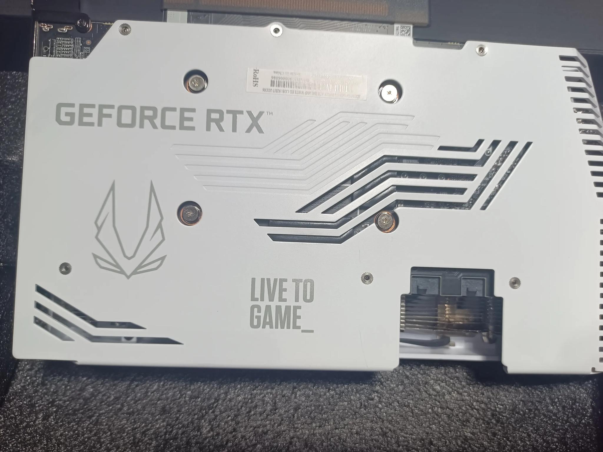 ZOTAC GAMING GeForce RTX 3060 AMP White Edition