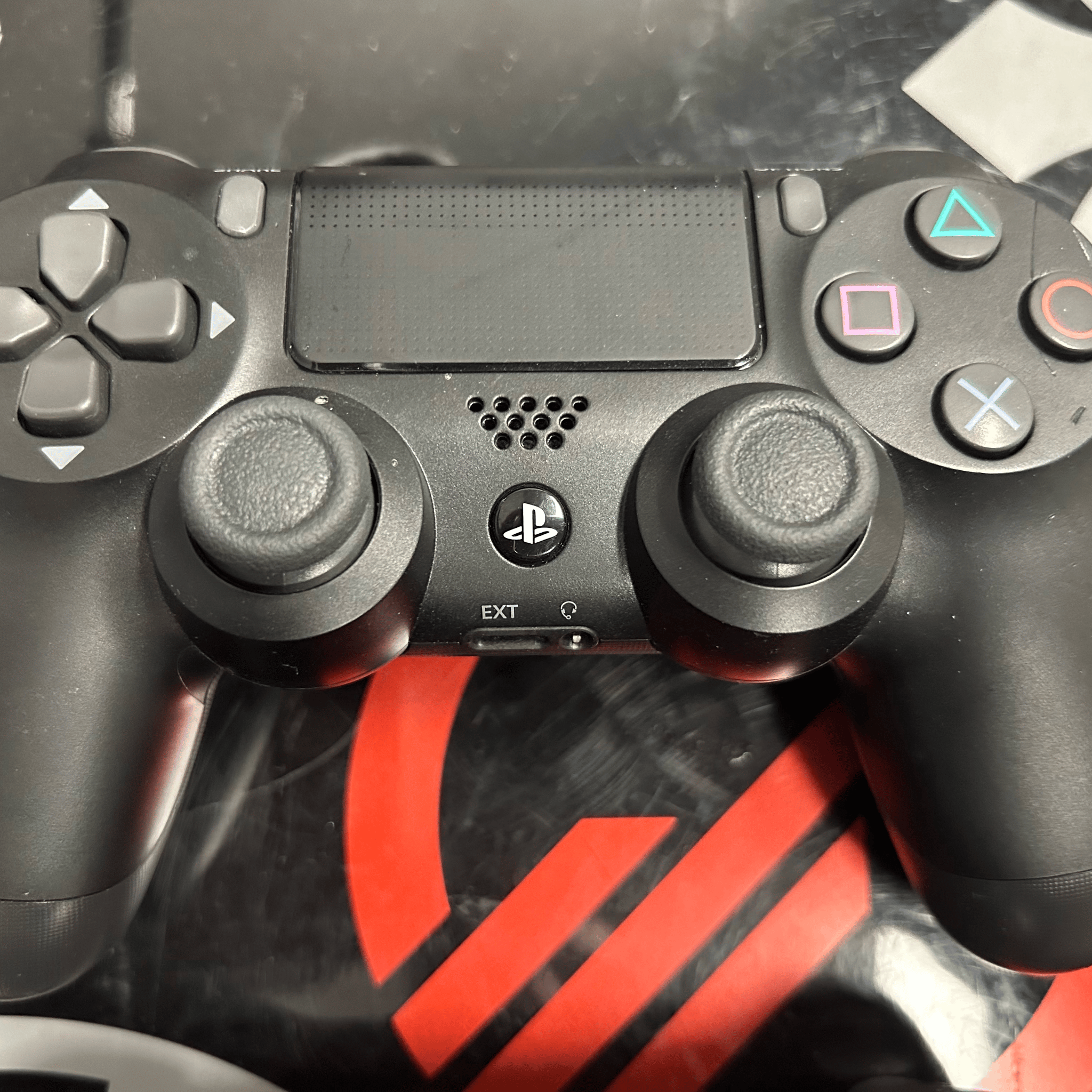 PlayStation 4 Pro Battlefront 2 Edition with 2 Controllers