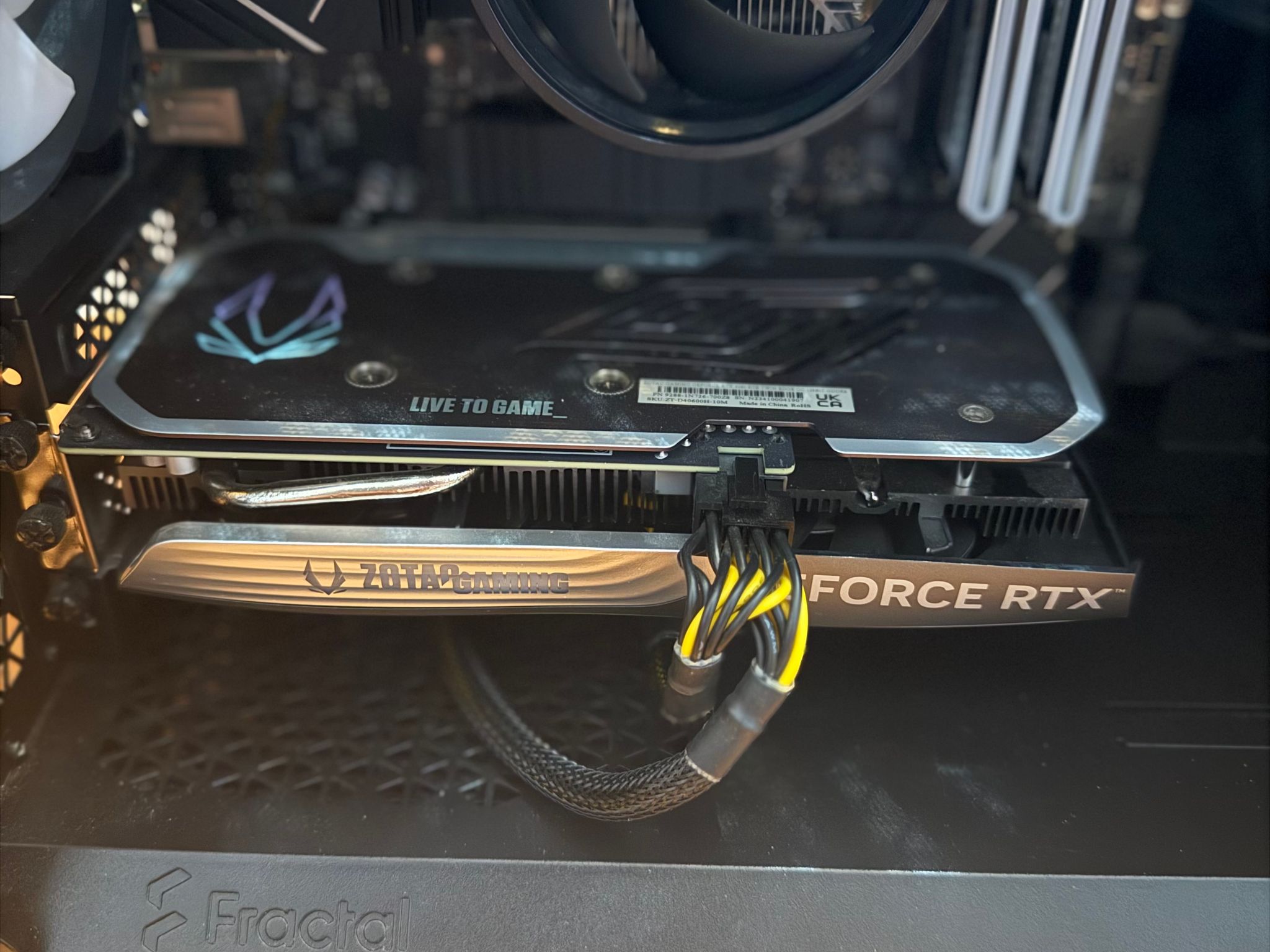 ZOTAC GAMING Twin Edge OC GeForce RTX 4060