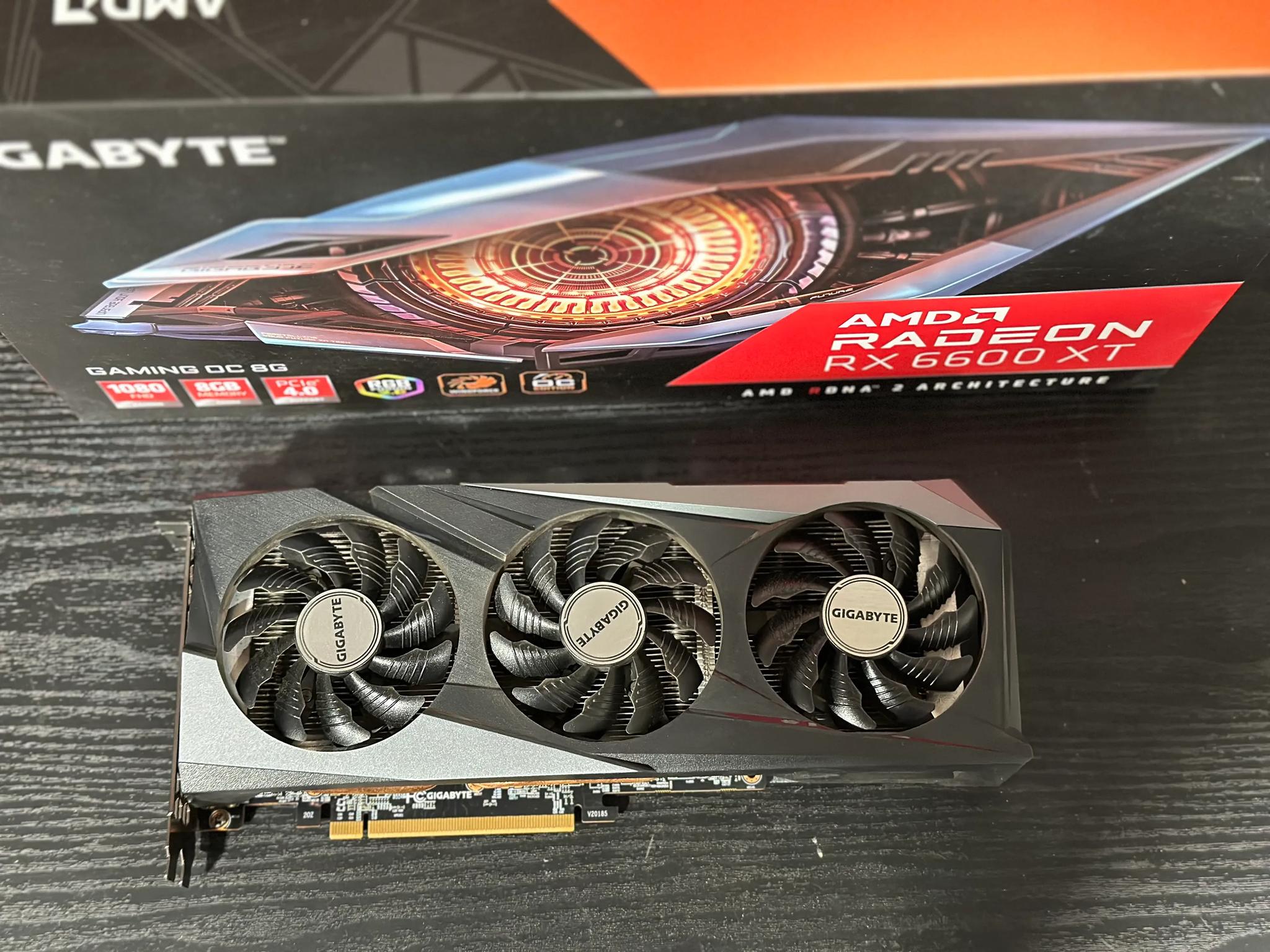 GIGABYTE Radeon RX 6600 XT Gaming OC PRO 8G Graphics Card, WINDFORCE 3X Cooling System