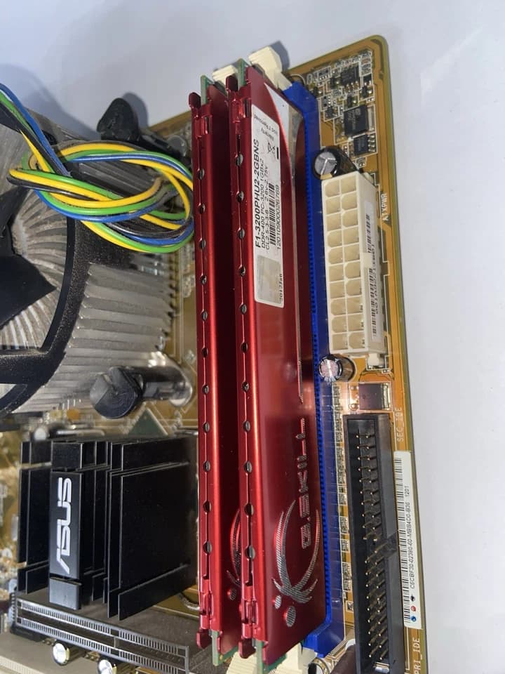 ASUS P5PE-VM MicroATX LGA775 TESTED Motherboard w/ I/O Shield Celeron D 2GB RAM