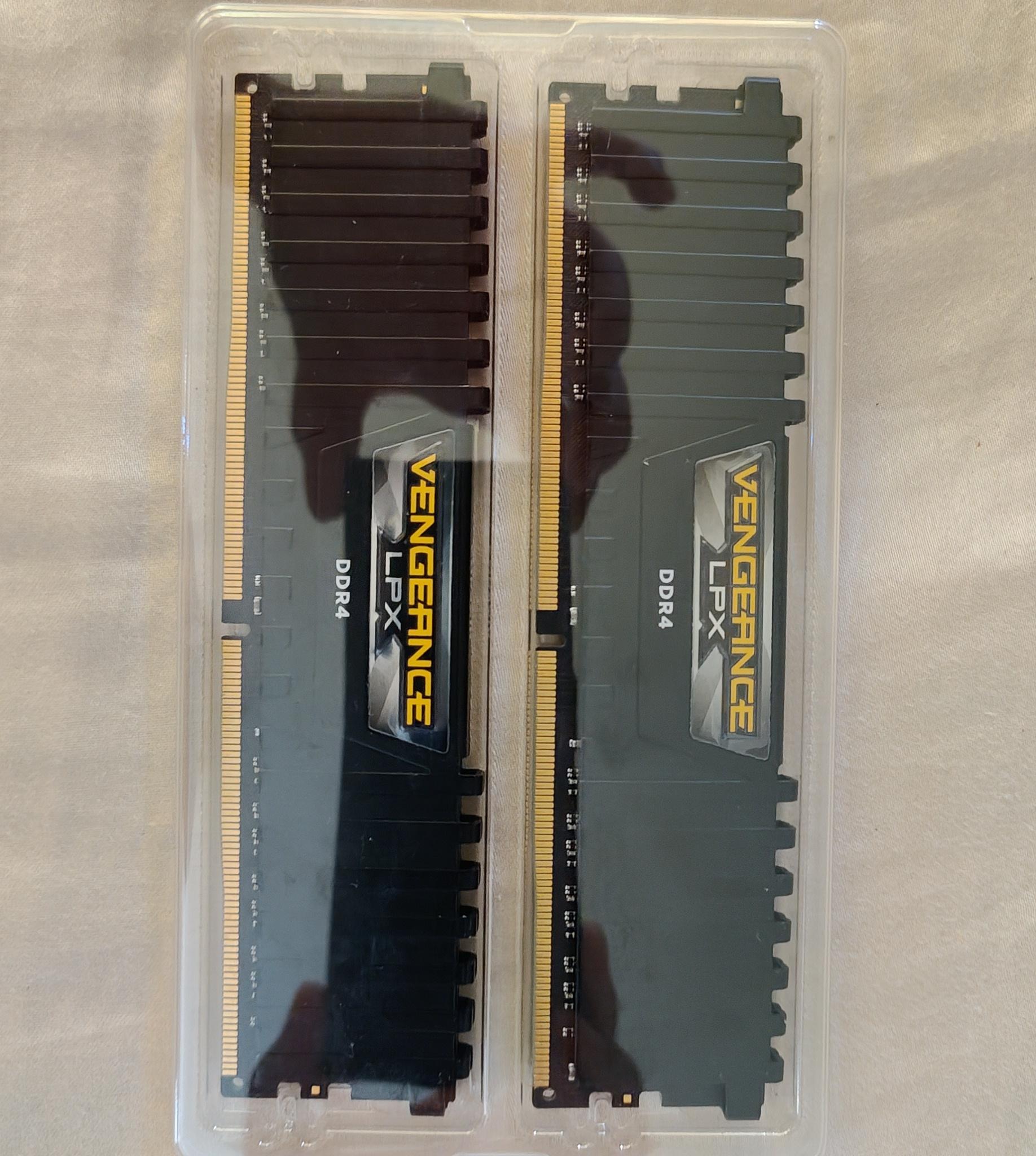 Corsair Vengeance LPX DDR4 2x8 GB 3600 MHz Ram