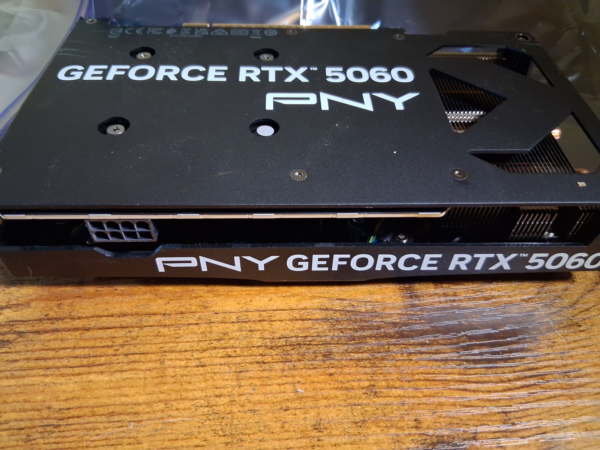 GIGABYTE Gaming OC GeForce RTX 5060